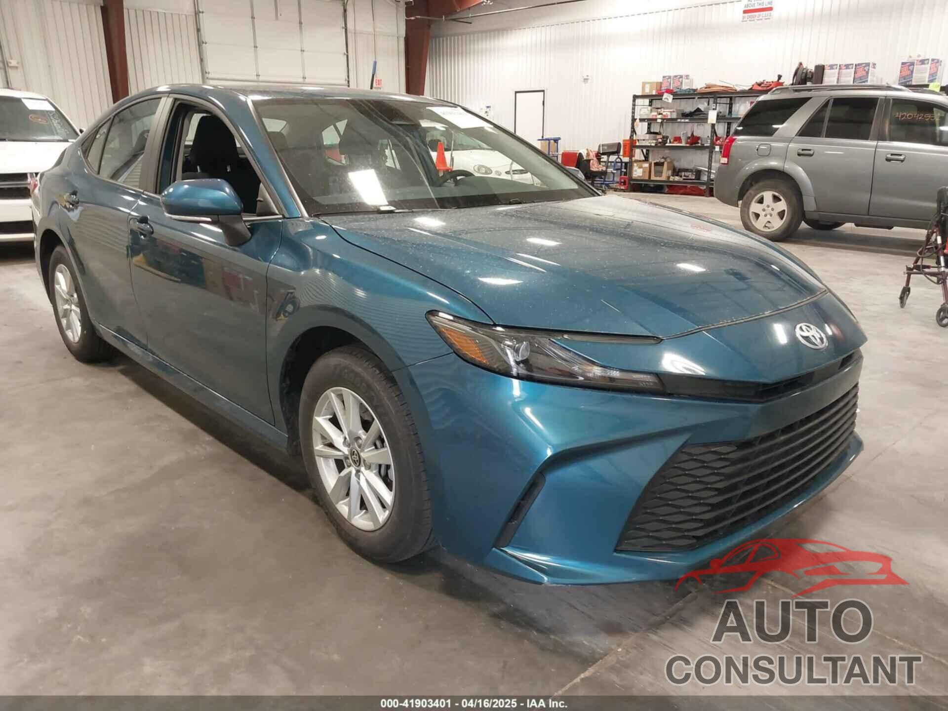 TOYOTA CAMRY 2025 - 4T1DAACK3SU003208