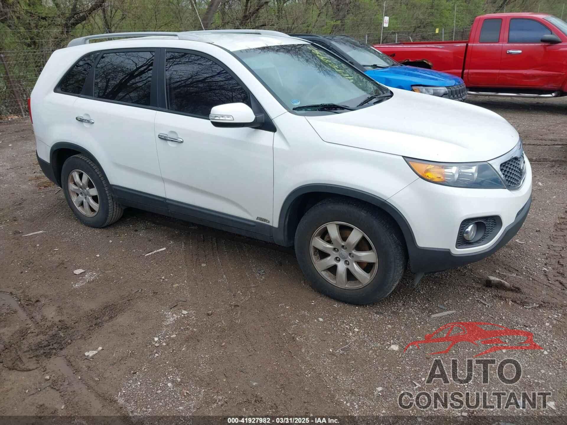 KIA SORENTO 2012 - 5XYKTDA23CG272564