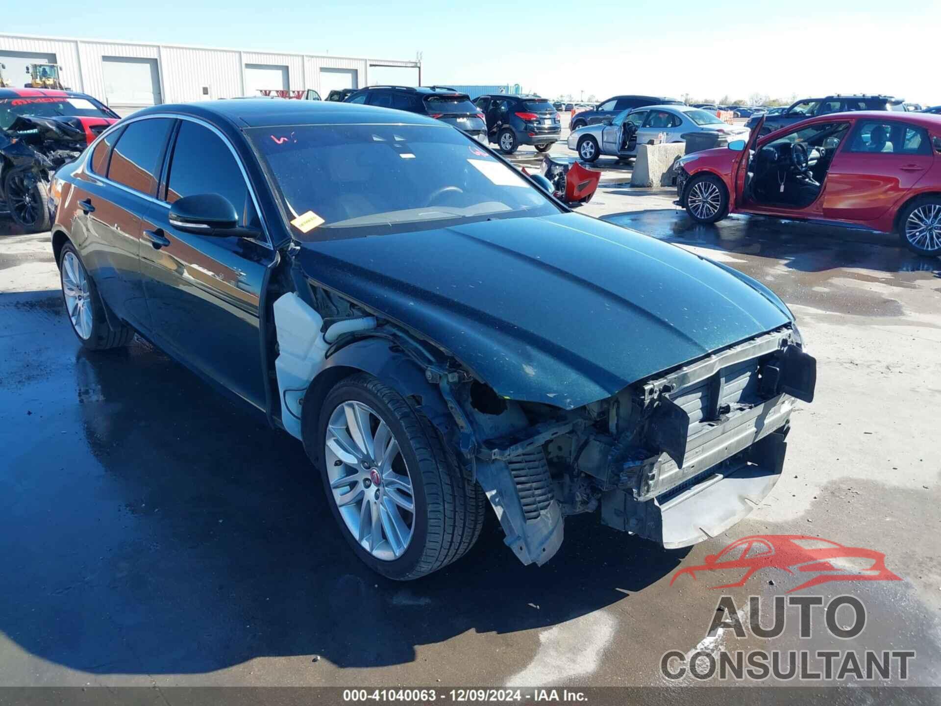 JAGUAR XF 2017 - SAJBE4BV0HCY47218