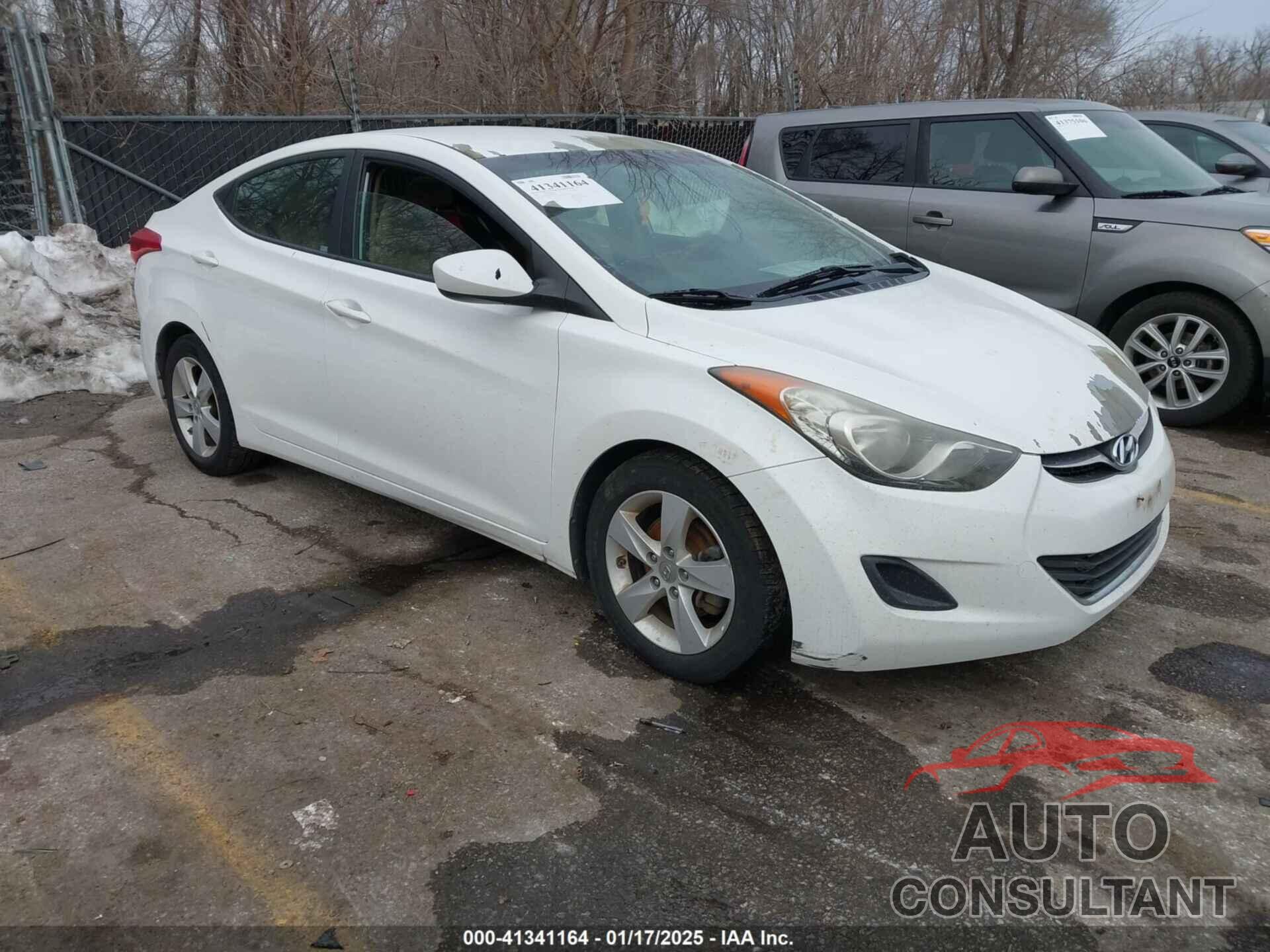 HYUNDAI ELANTRA 2013 - 5NPDH4AE5DH324842