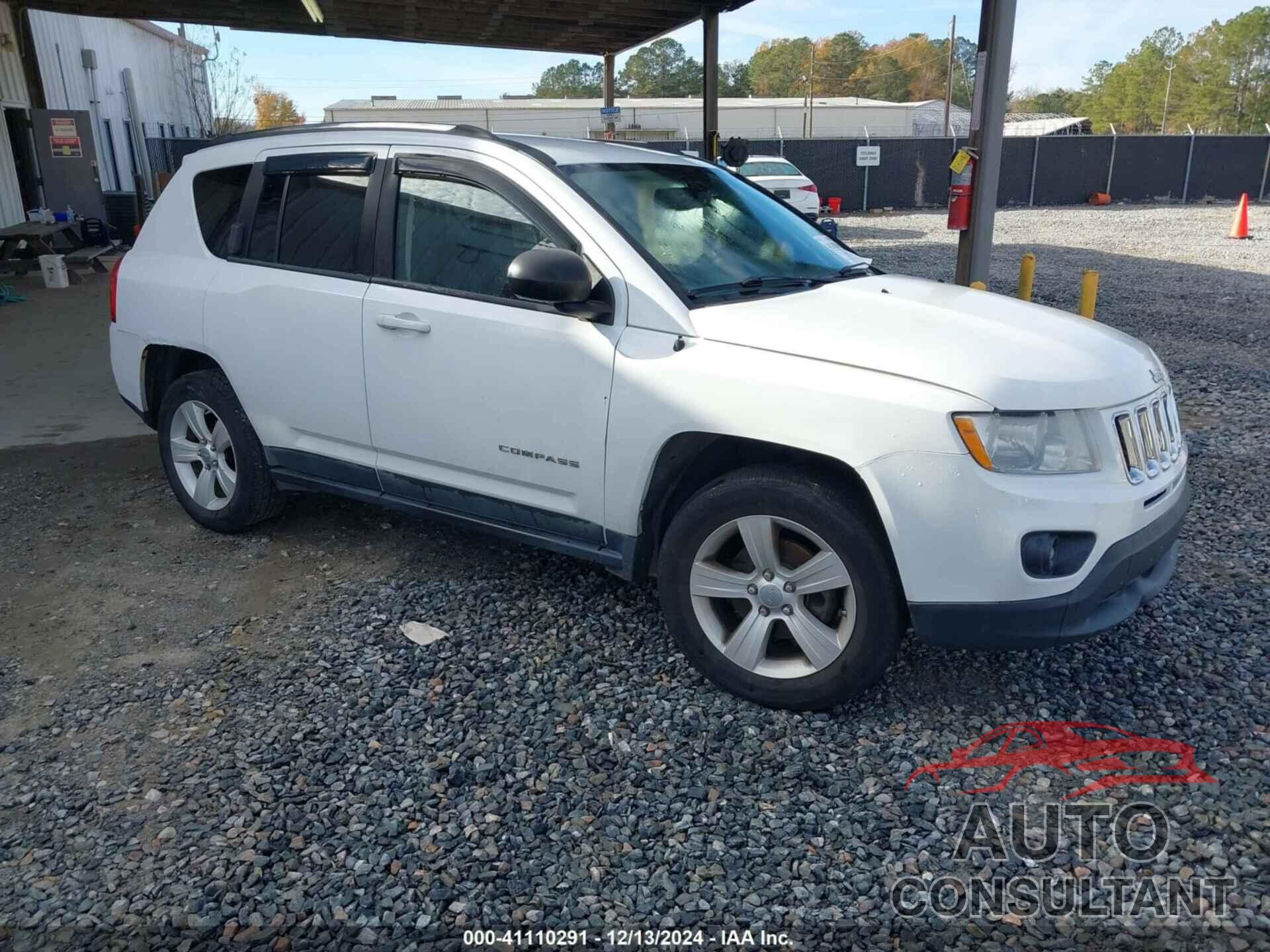 JEEP COMPASS 2011 - 1J4NF1FB4BD259213