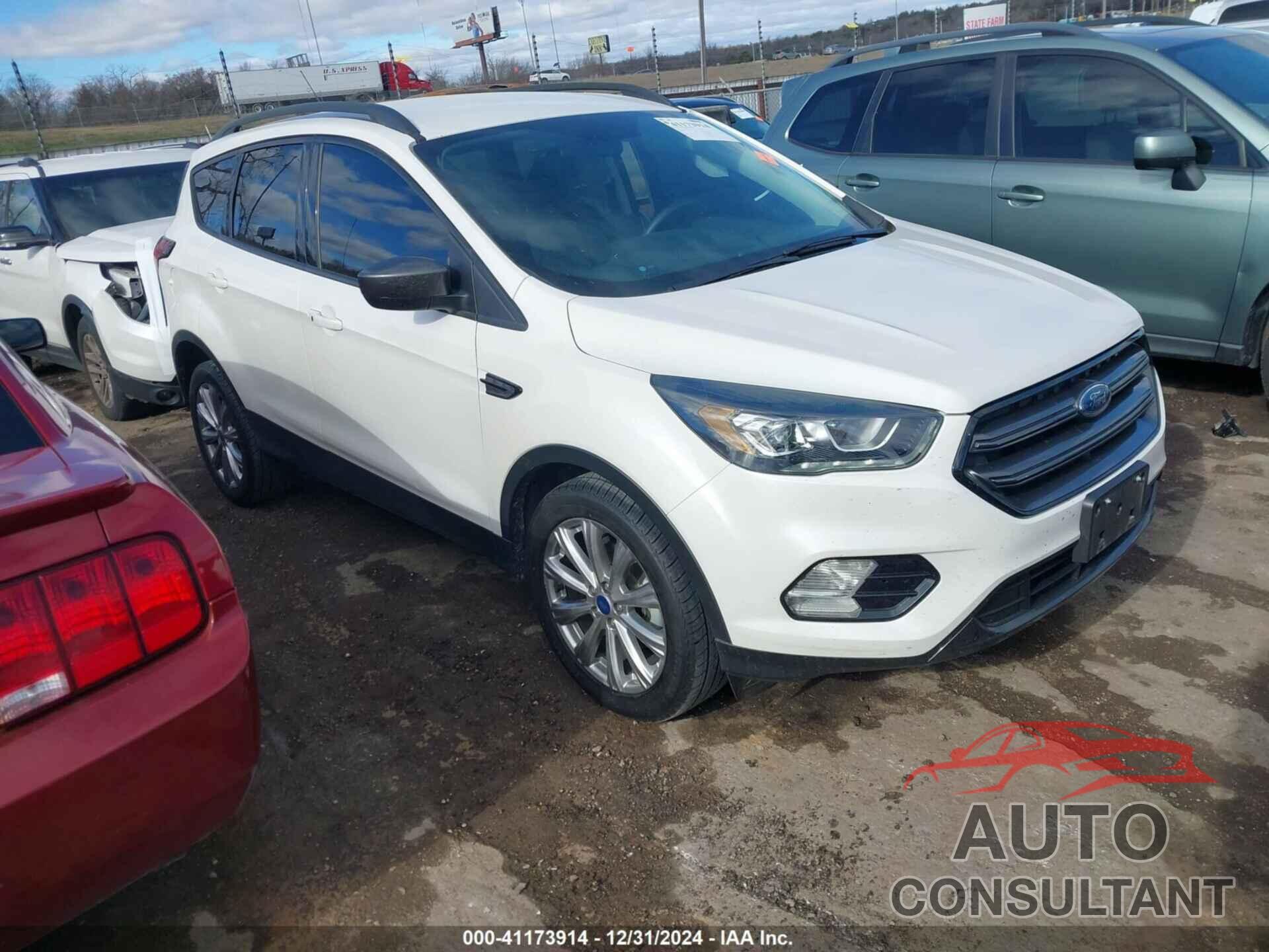 FORD ESCAPE 2019 - 1FMCU0HD1KUC52839