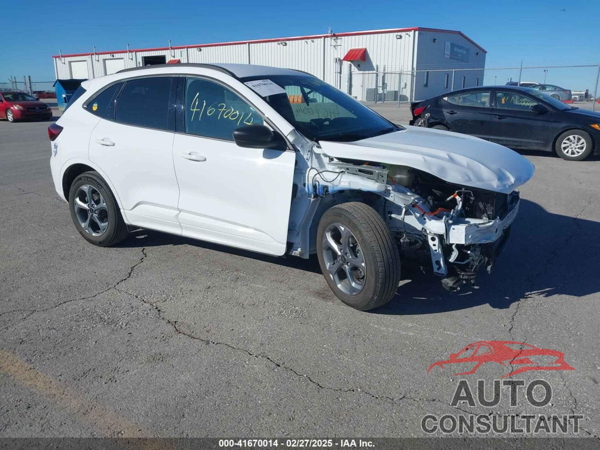FORD ESCAPE 2023 - 1FMCU0MZ5PUB41896