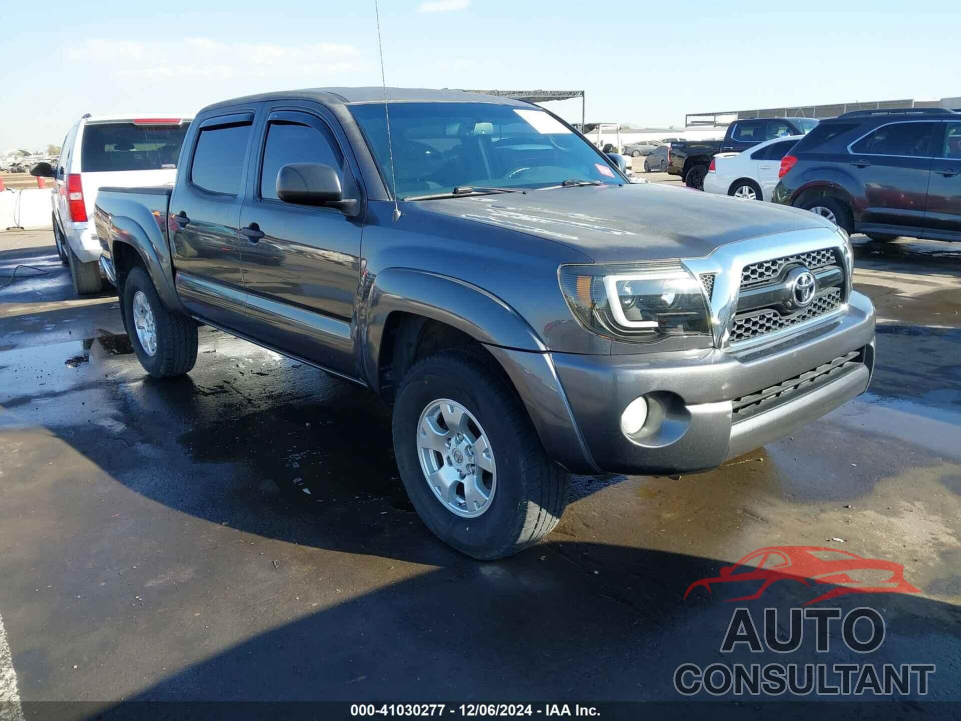 TOYOTA TACOMA 2011 - 3TMJU4GN2BM114745