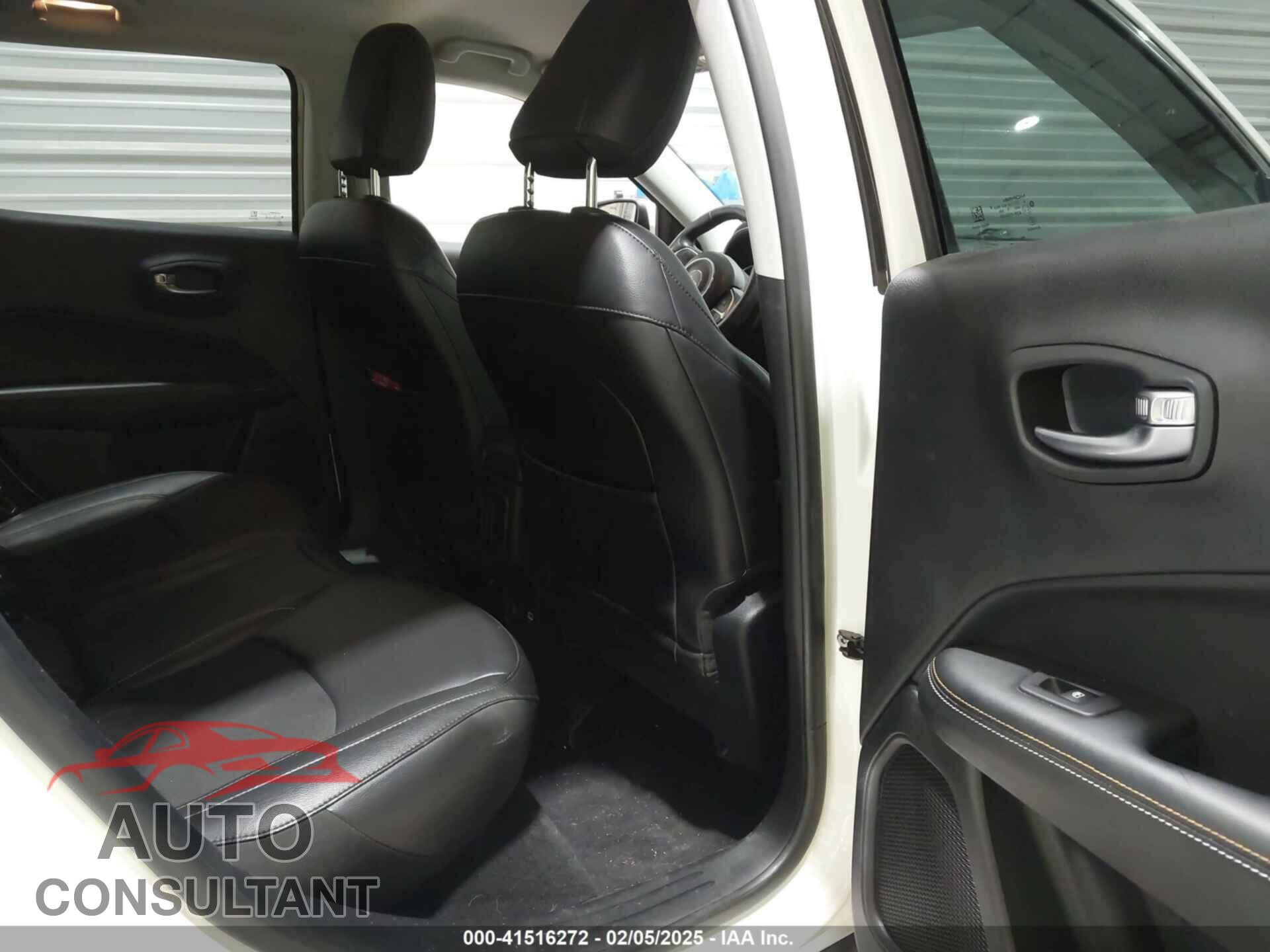 JEEP COMPASS 2019 - 3C4NJDBB9KT754772