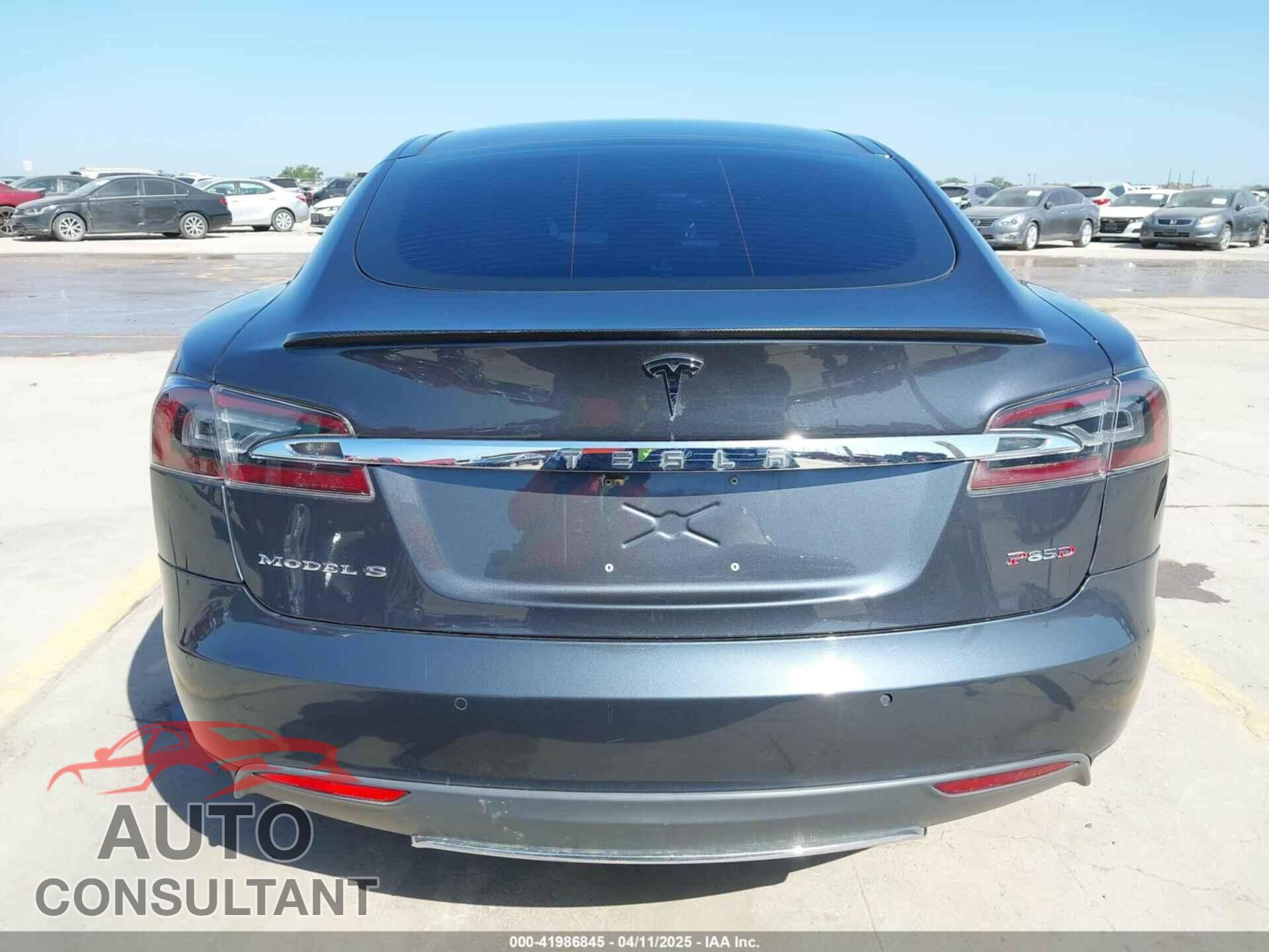 TESLA MODEL S 2015 - 5YJSA1E41FF104093