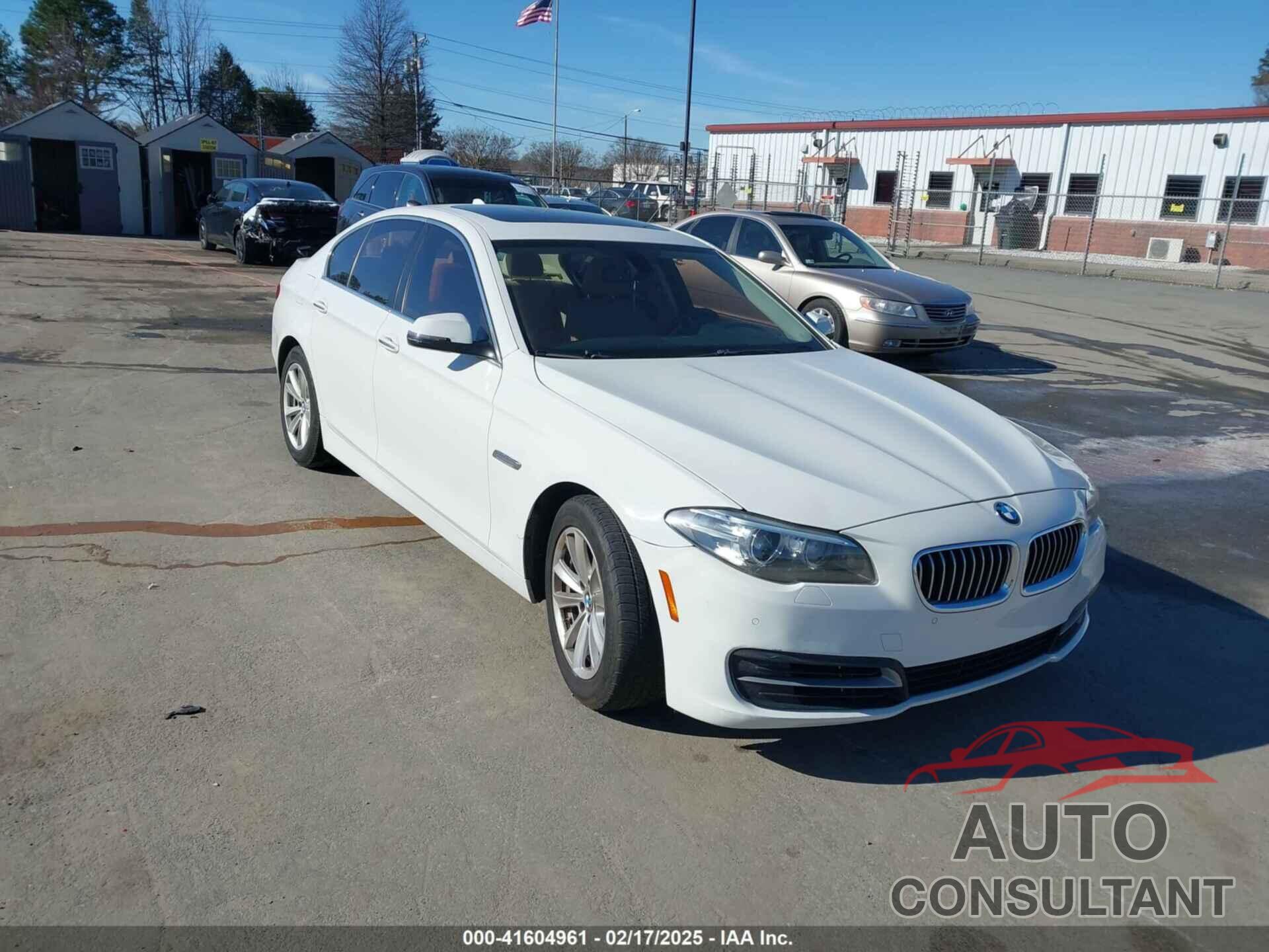 BMW 528I 2014 - WBA5A7C54ED619586