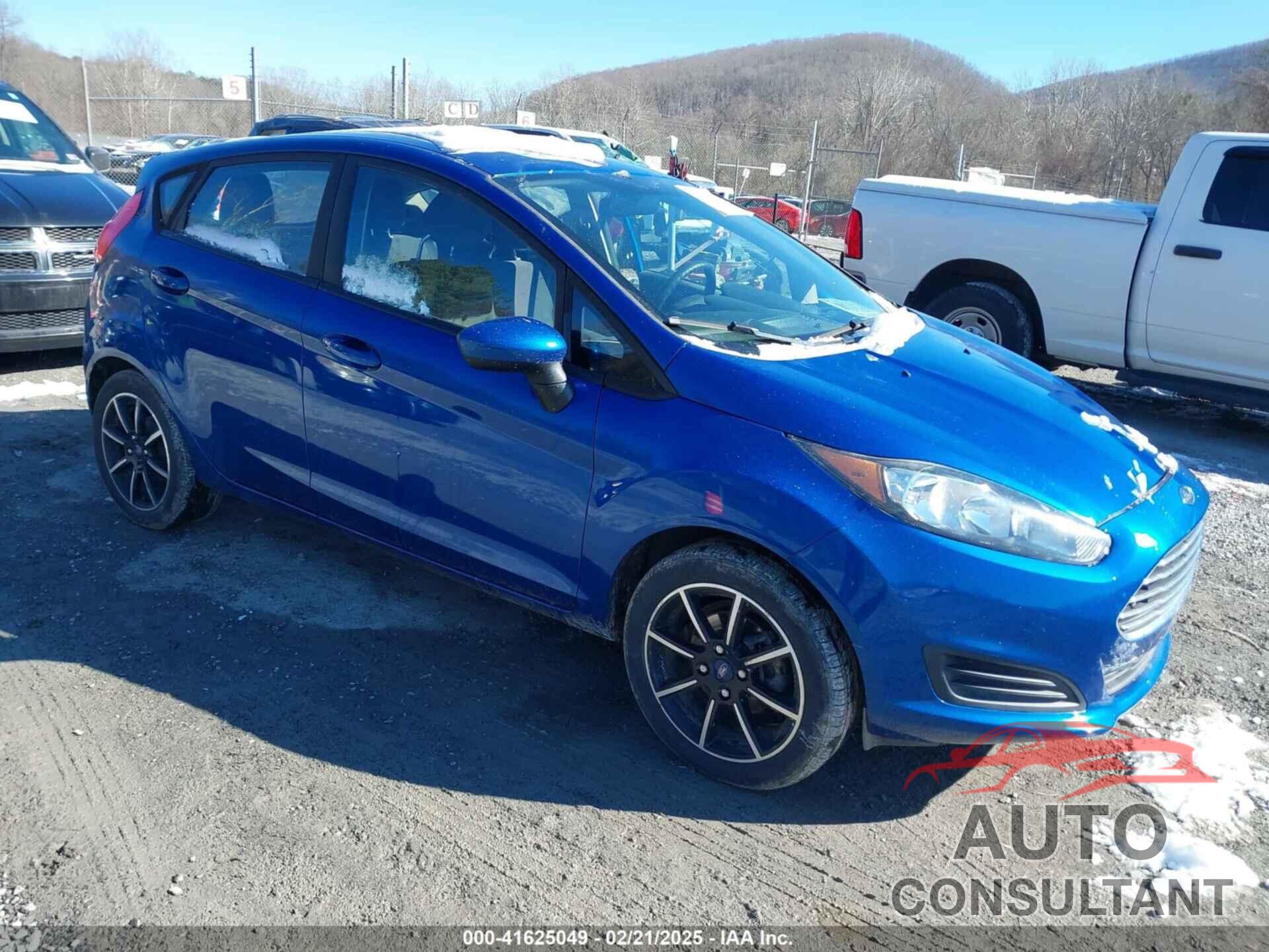 FORD FIESTA 2018 - 3FADP4EJ2JM143932
