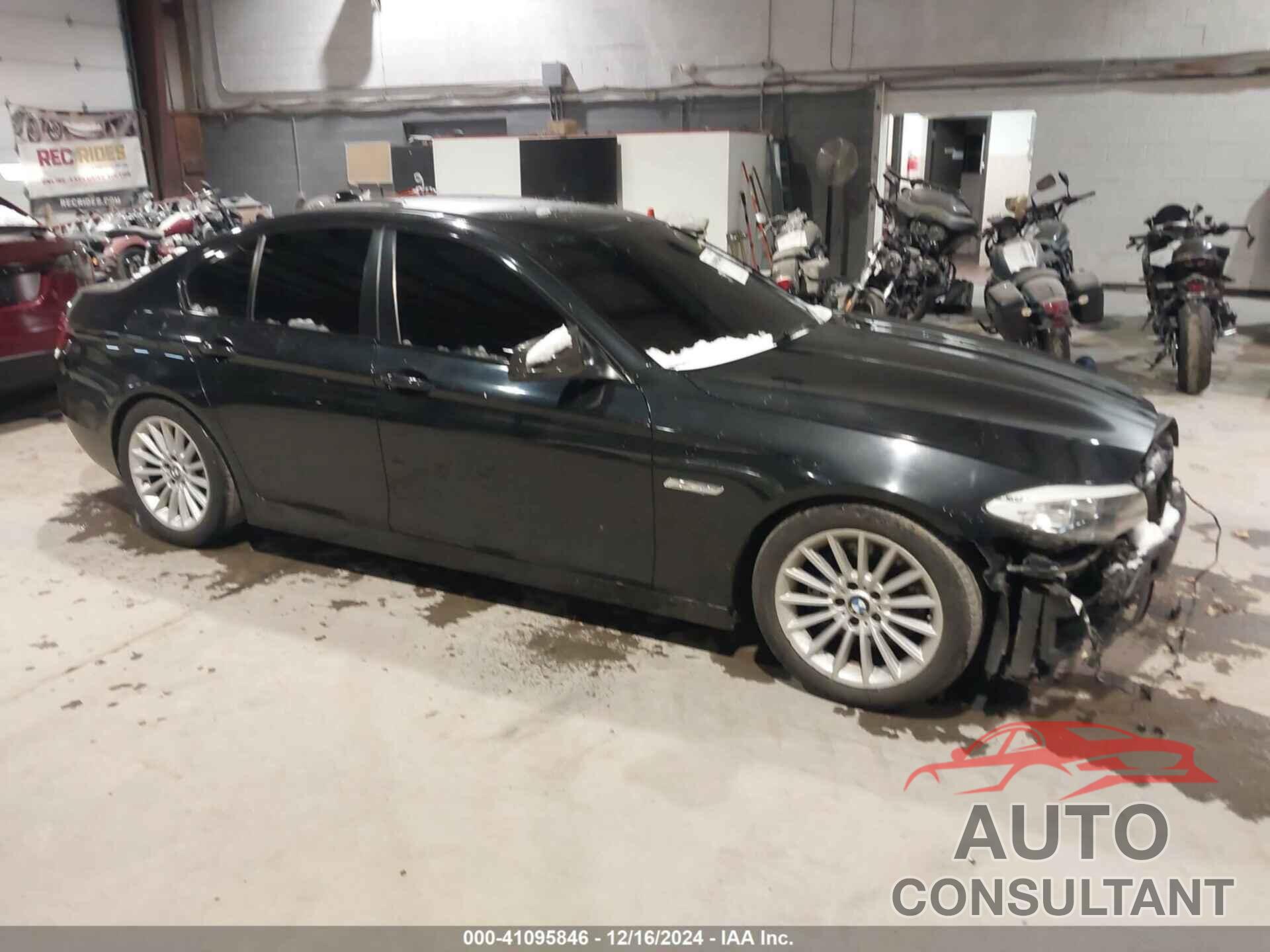 BMW 535I 2012 - WBAFU7C57CDU65898