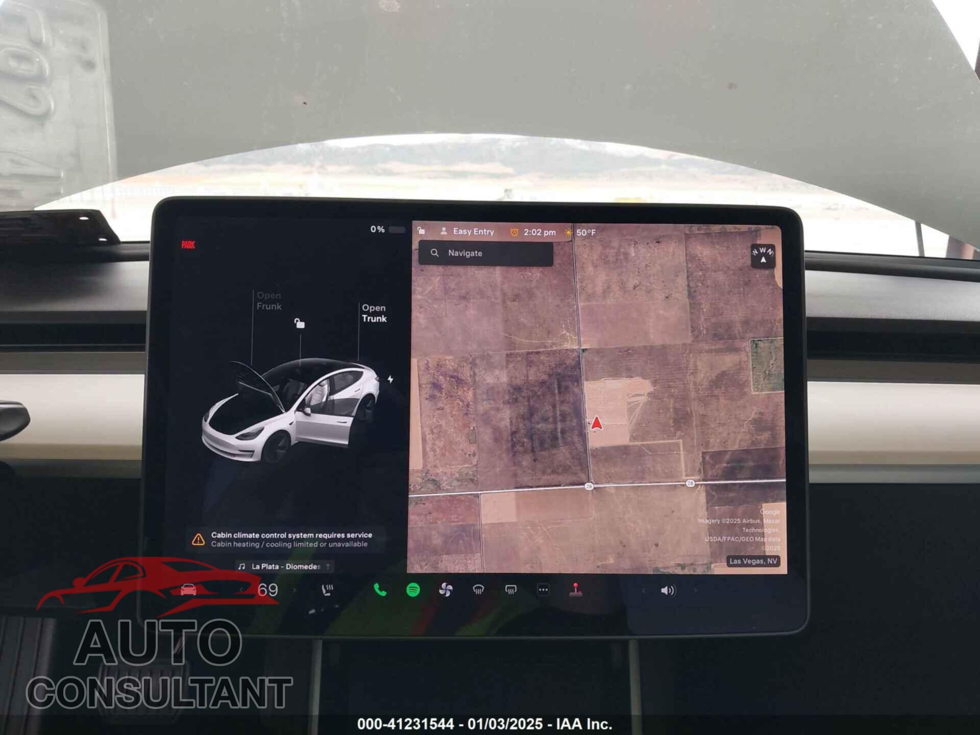 TESLA MODEL 3 2018 - 5YJ3E1EB4JF096748