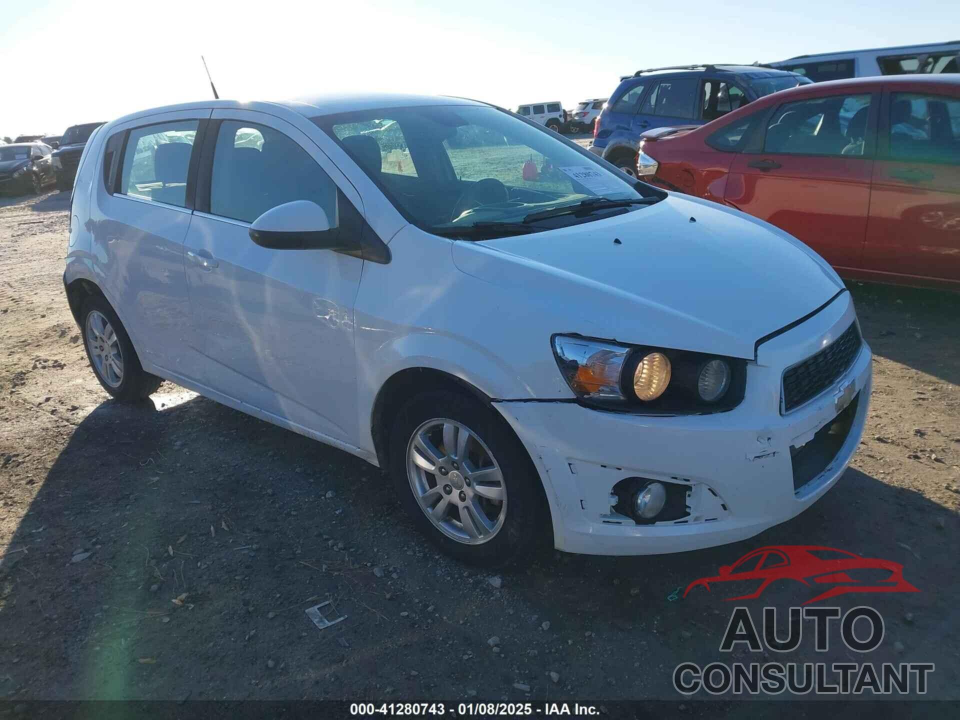 CHEVROLET SONIC 2013 - 1G1JC6SH7D4231891