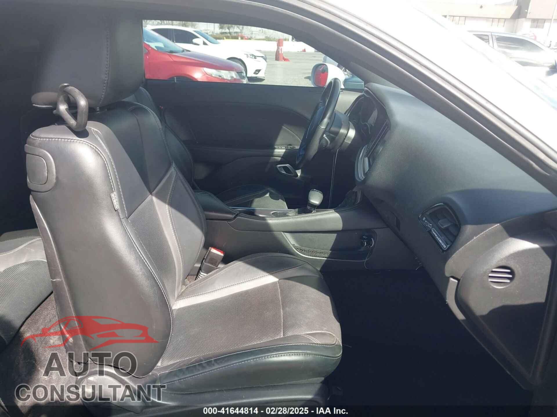 DODGE CHALLENGER 2017 - 2C3CDZAG2HH592644