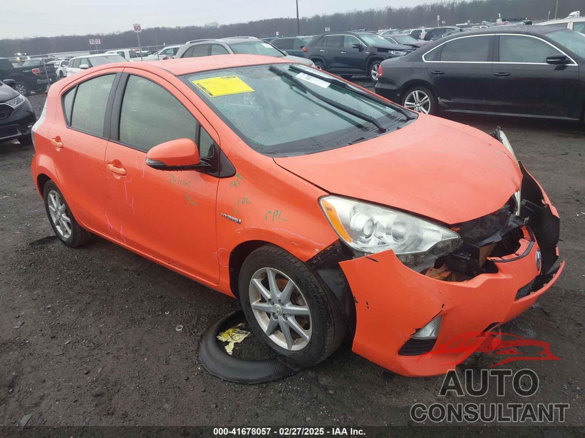 TOYOTA PRIUS C 2013 - JTDKDTB35D1051287