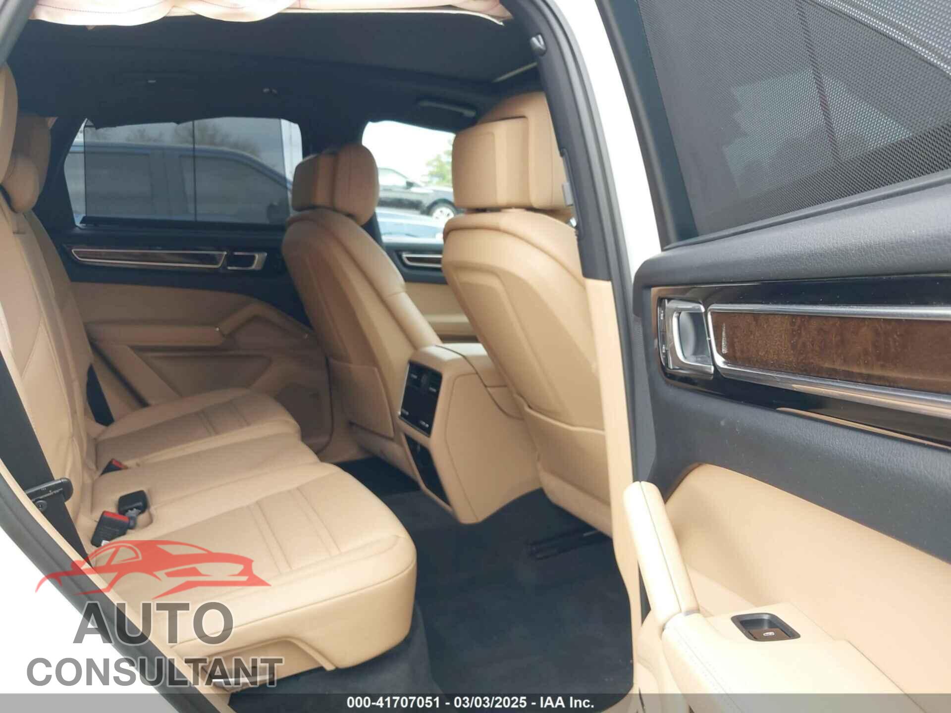 PORSCHE CAYENNE 2019 - WP1AA2AY7KDA13873