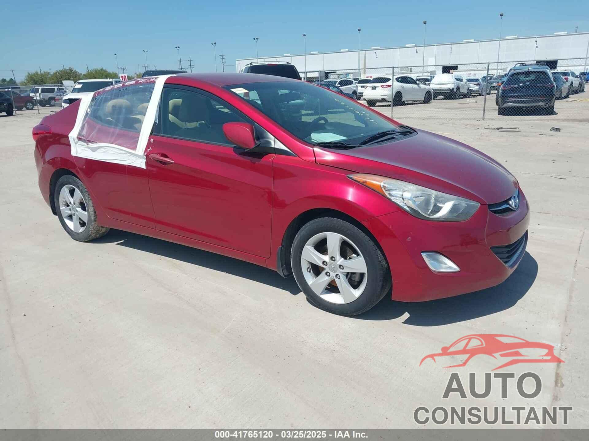 HYUNDAI ELANTRA 2013 - 5NPDH4AE2DH203587