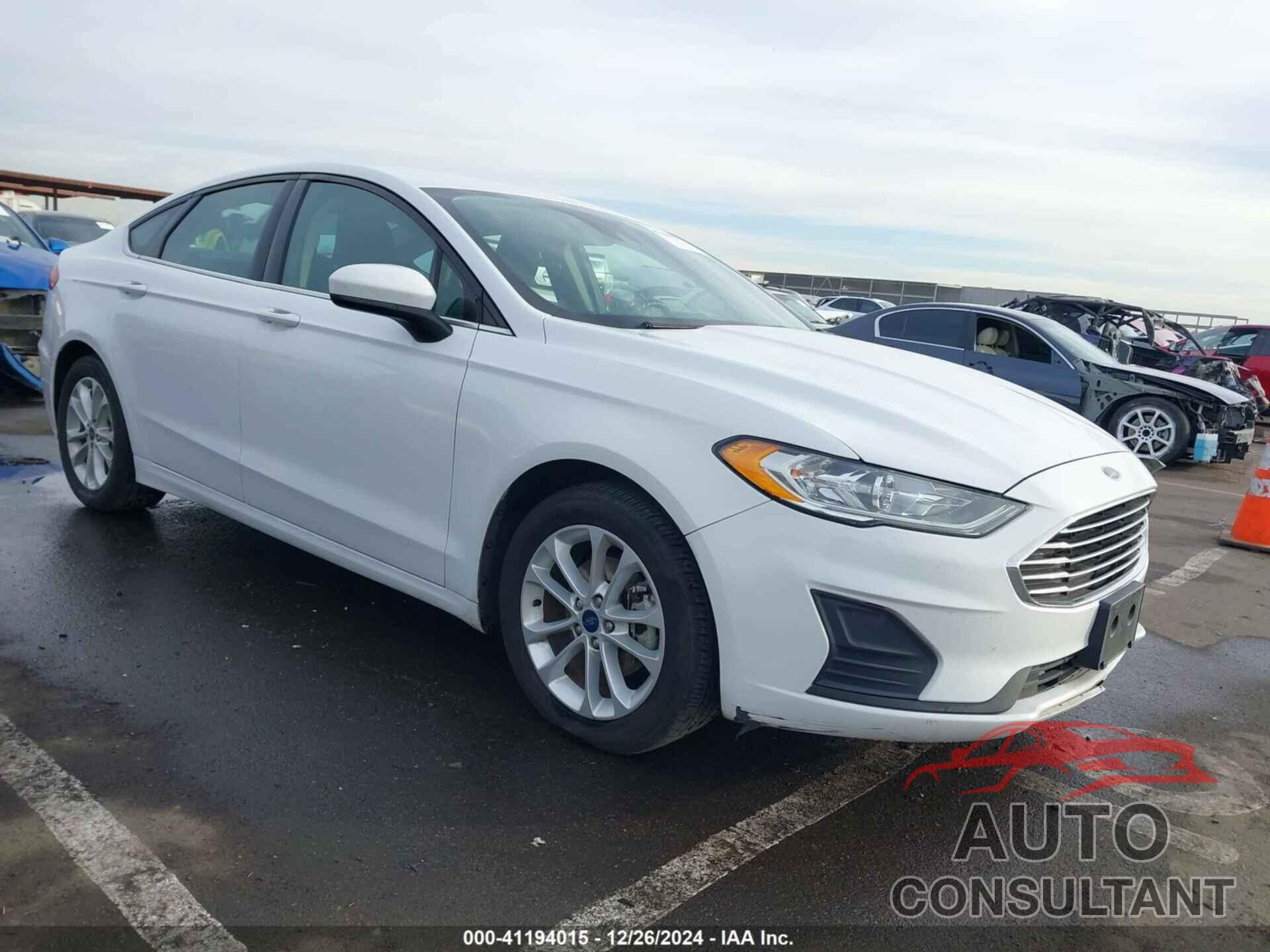 FORD FUSION 2019 - 3FA6P0HDXKR134925