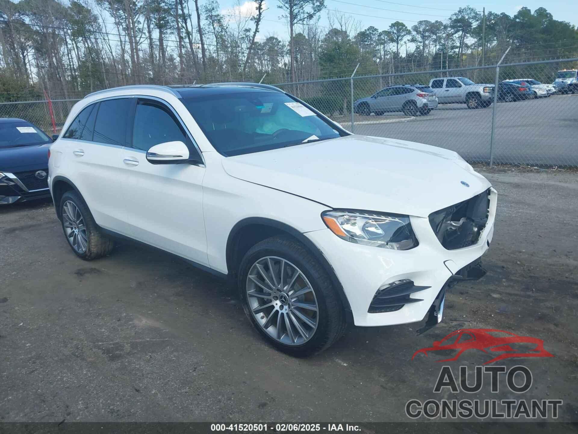MERCEDES-BENZ GLC 300 2018 - WDC0G4JB4JV063765