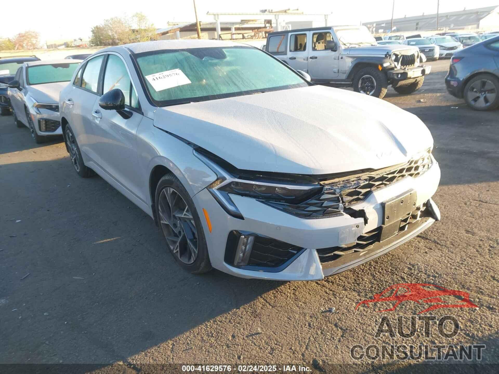 KIA K5 2025 - KNAG64J70S5313763