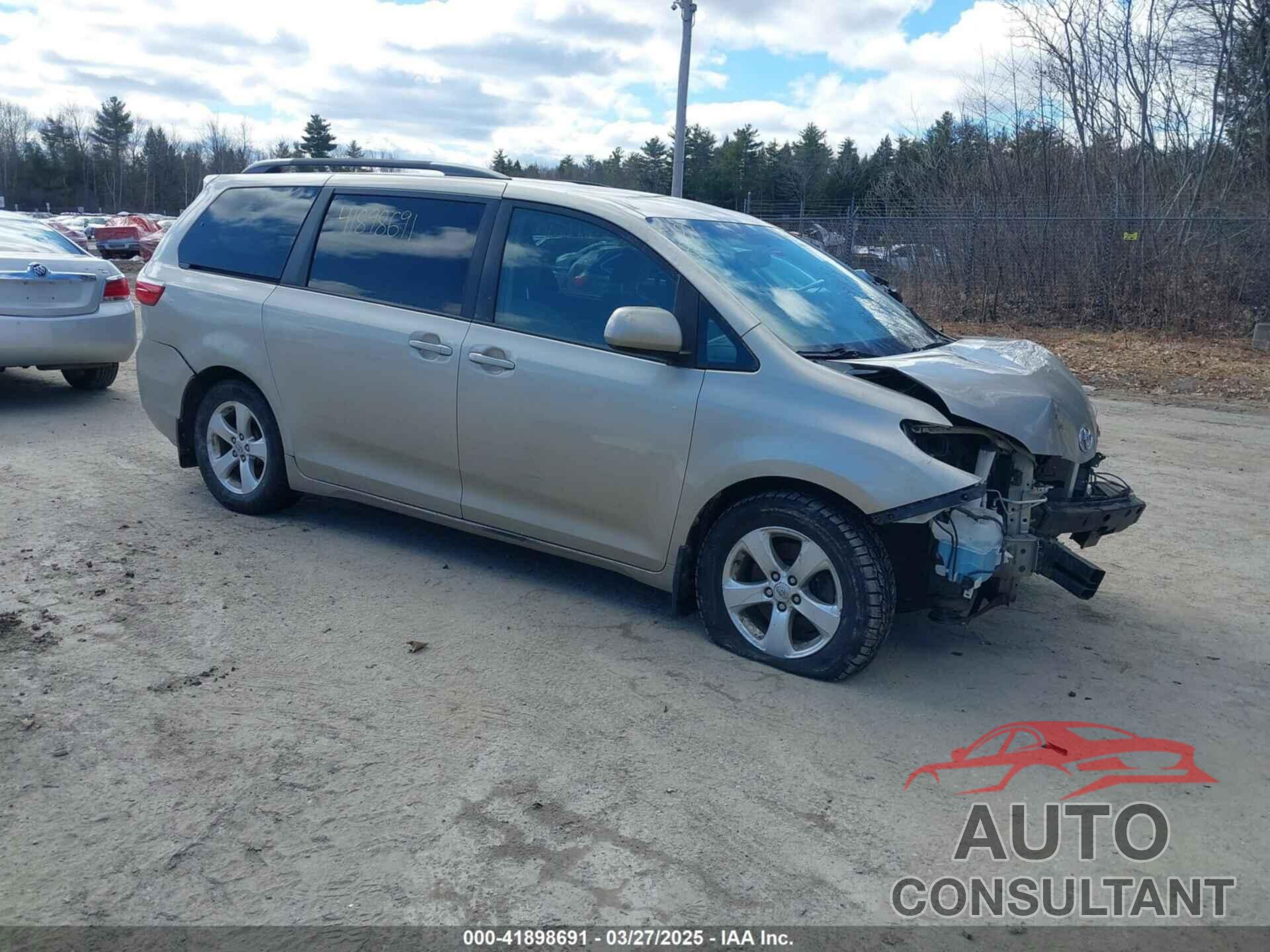 TOYOTA SIENNA 2015 - 5TDKK3DC0FS630972