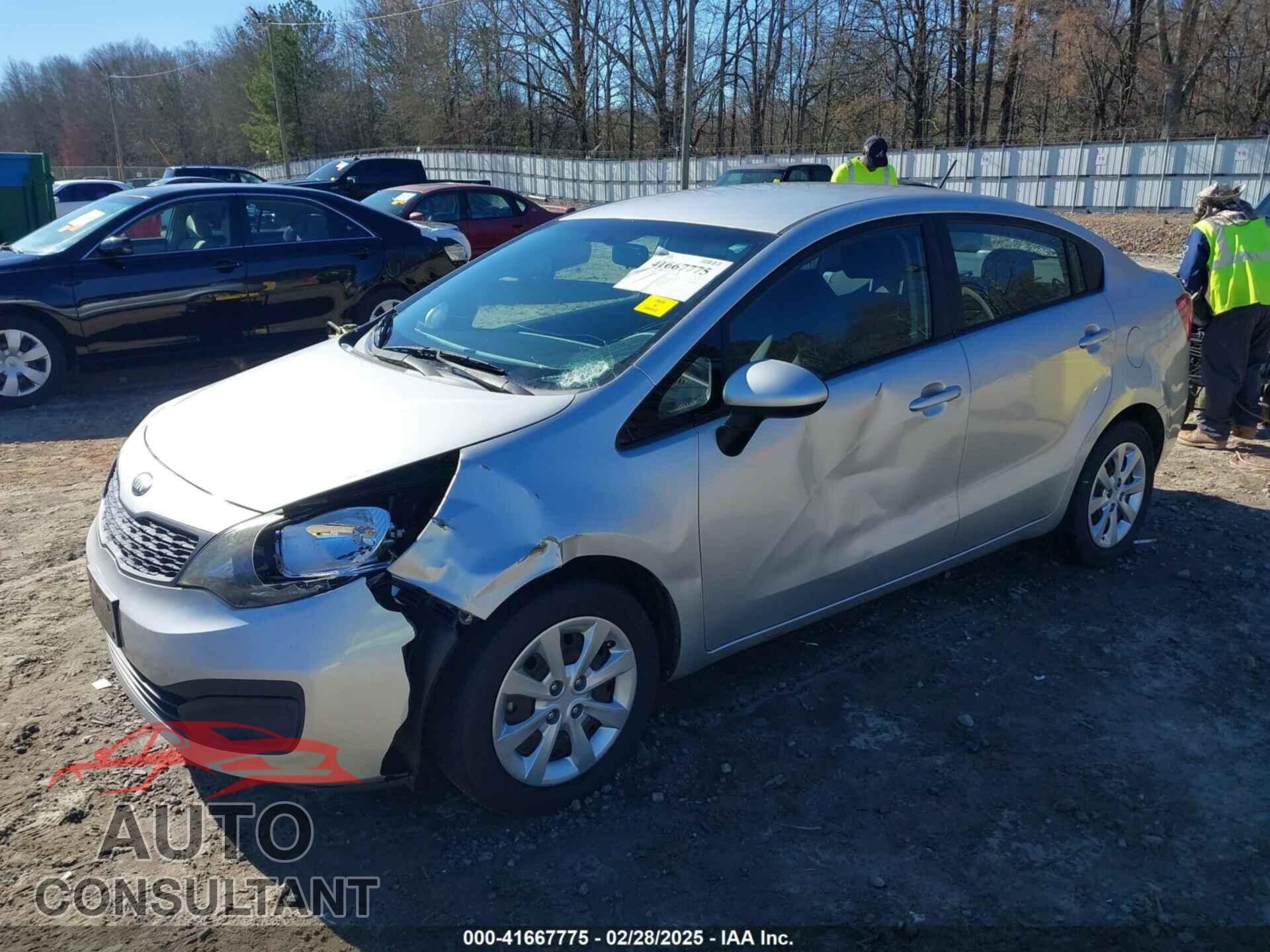 KIA RIO 2013 - KNADM4A39D6248608