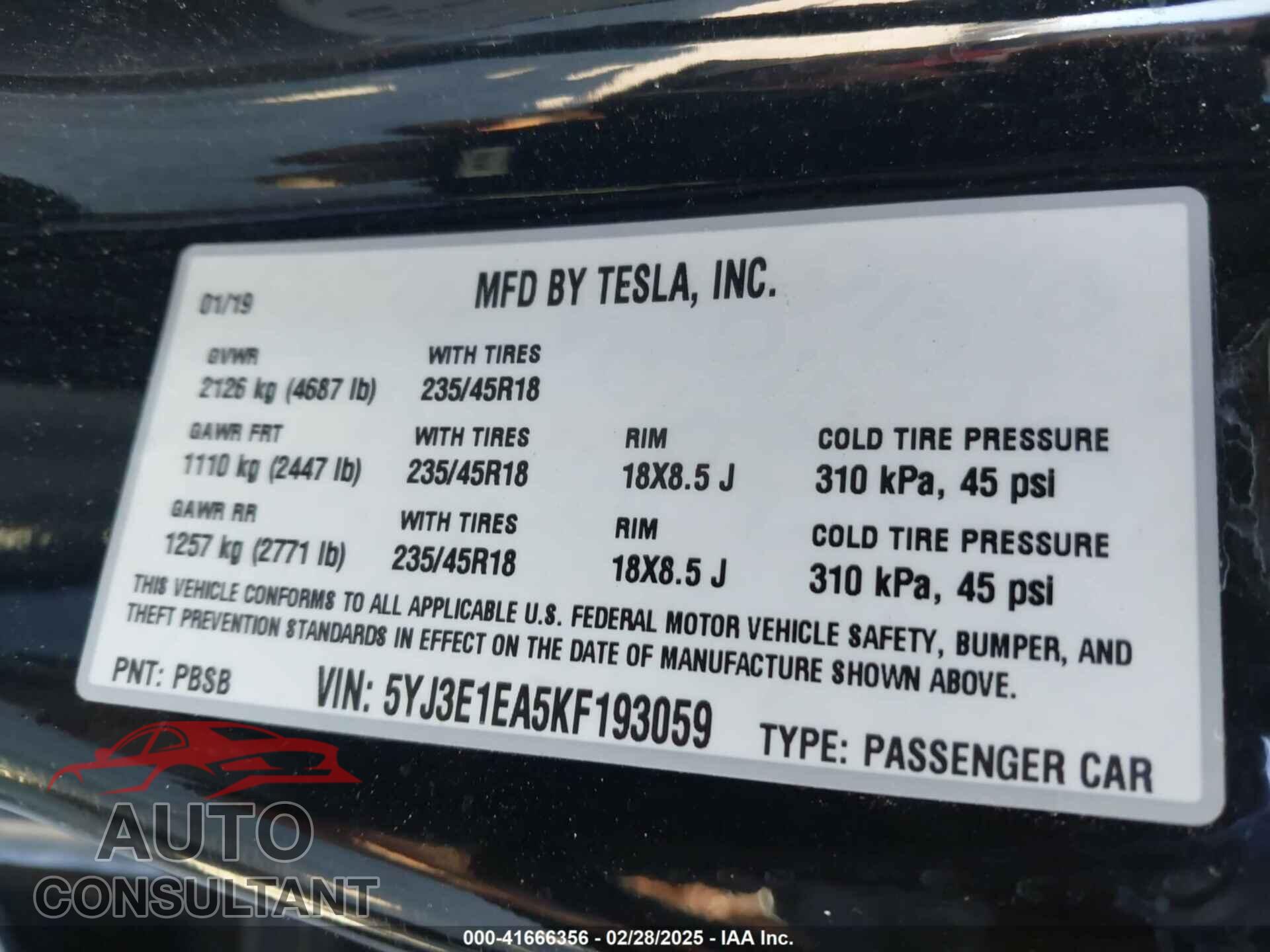 TESLA MODEL 3 2019 - 5YJ3E1EA5KF193059