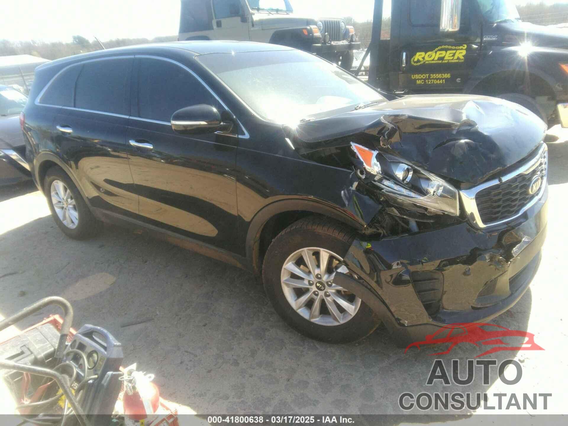 KIA SORENTO 2019 - 5XYPG4A33KG538926