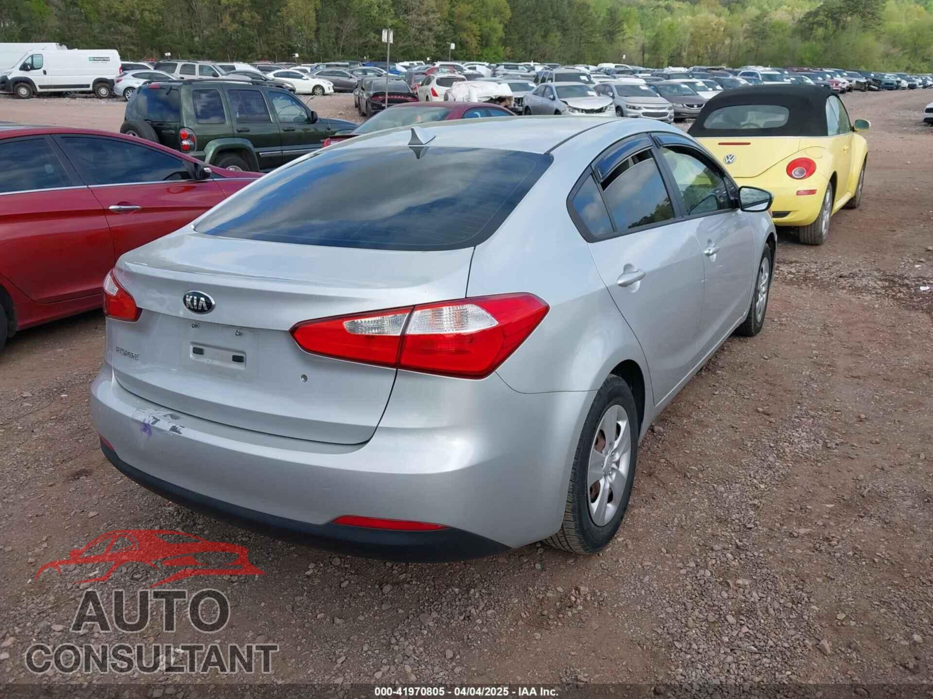 KIA FORTE 2015 - KNAFK4A64F5395100