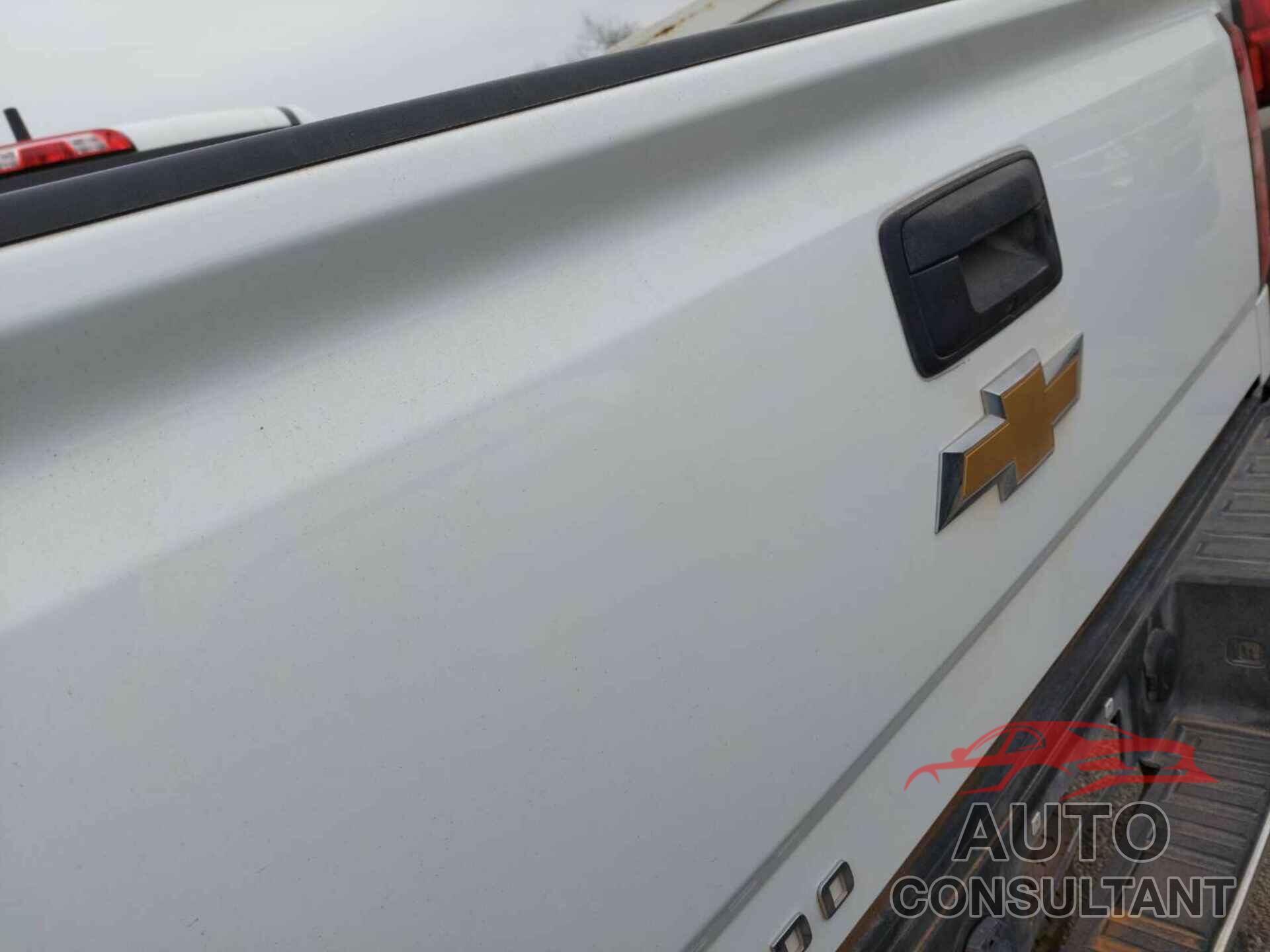 CHEVROLET SILVERADO 2017 - 1GC1KUEG2HF187486