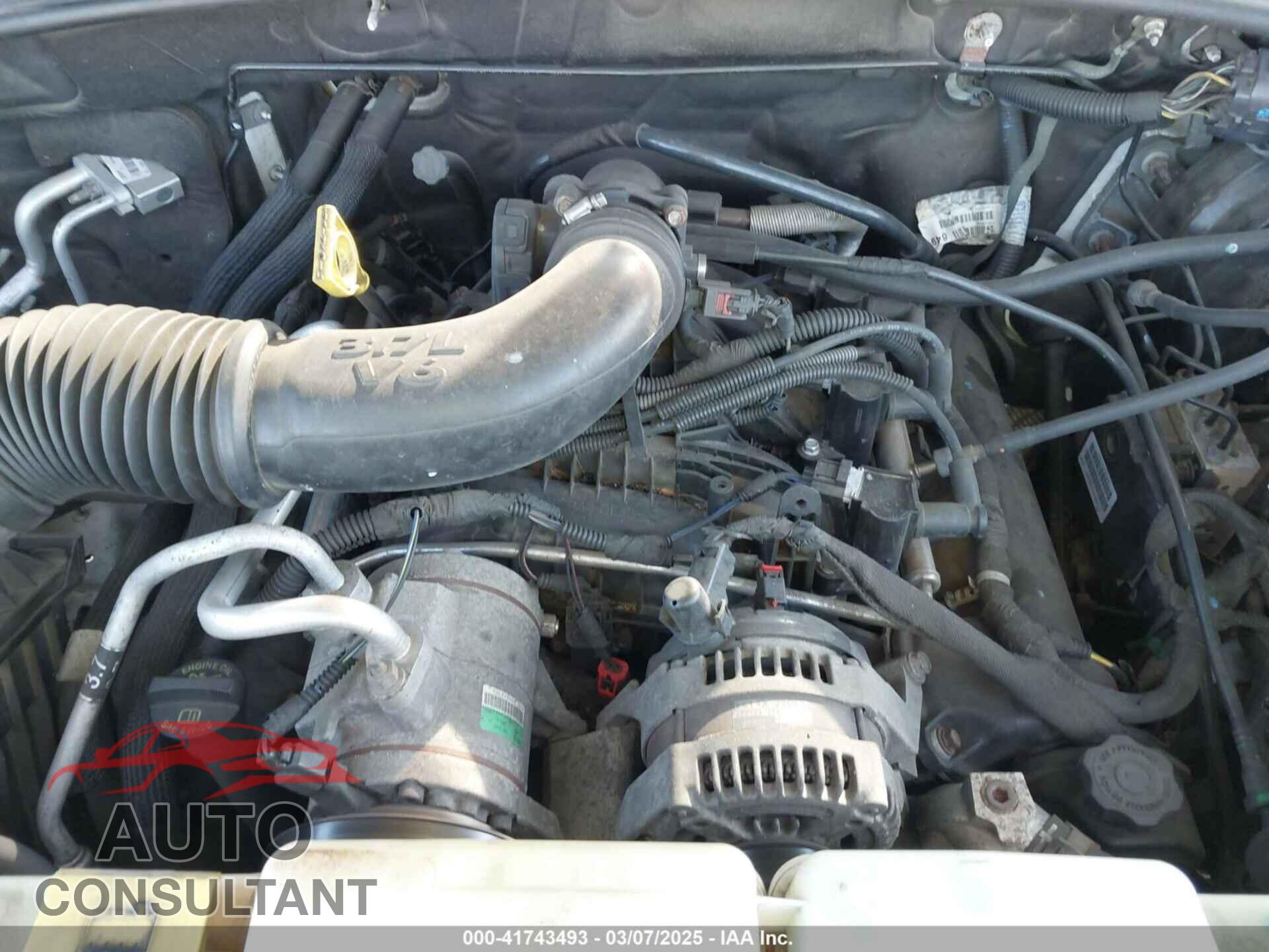 JEEP LIBERTY 2012 - 1C4PJMAK3CW125577