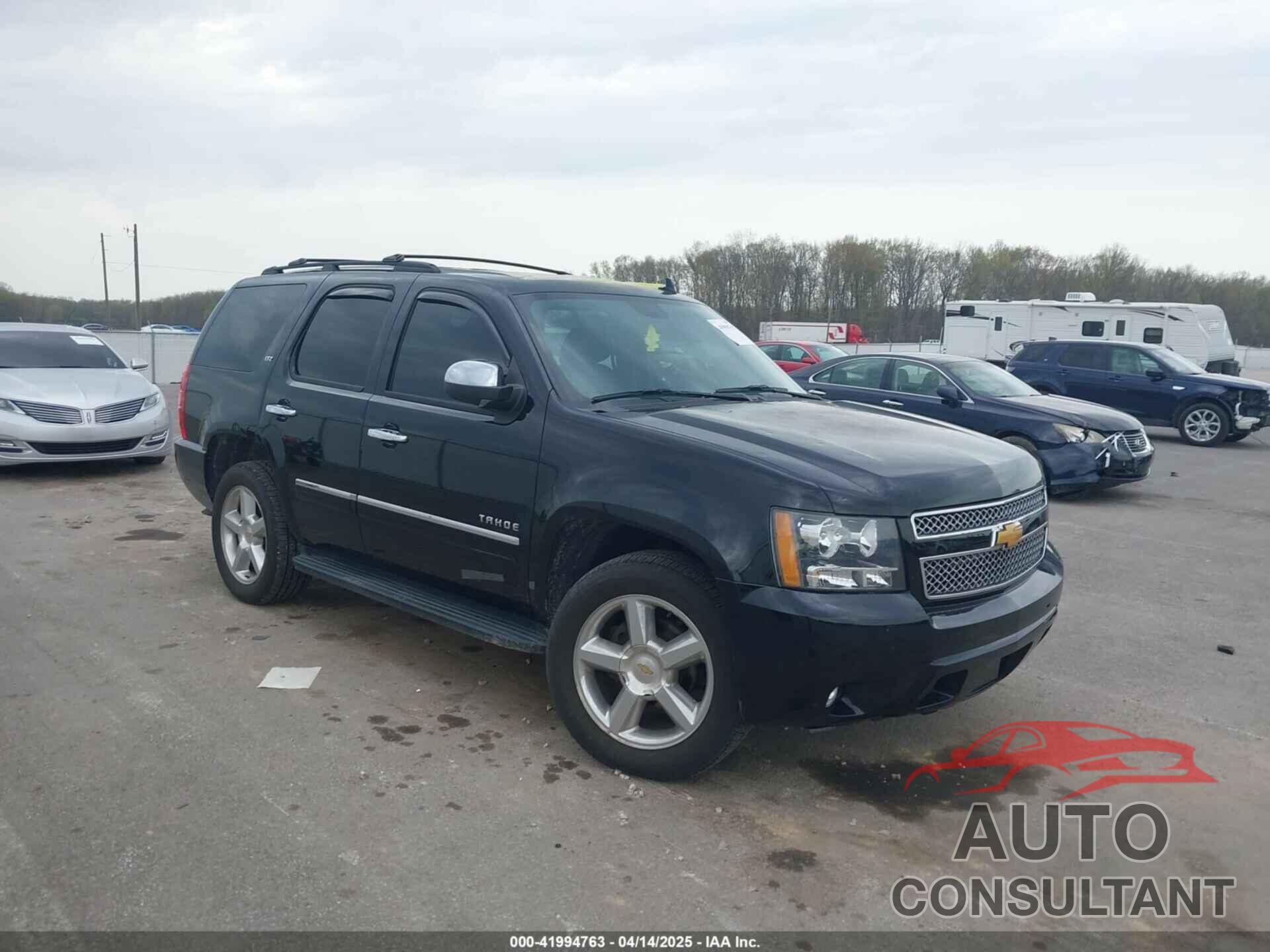 CHEVROLET TAHOE 2014 - 1GNSKCE0XER233116