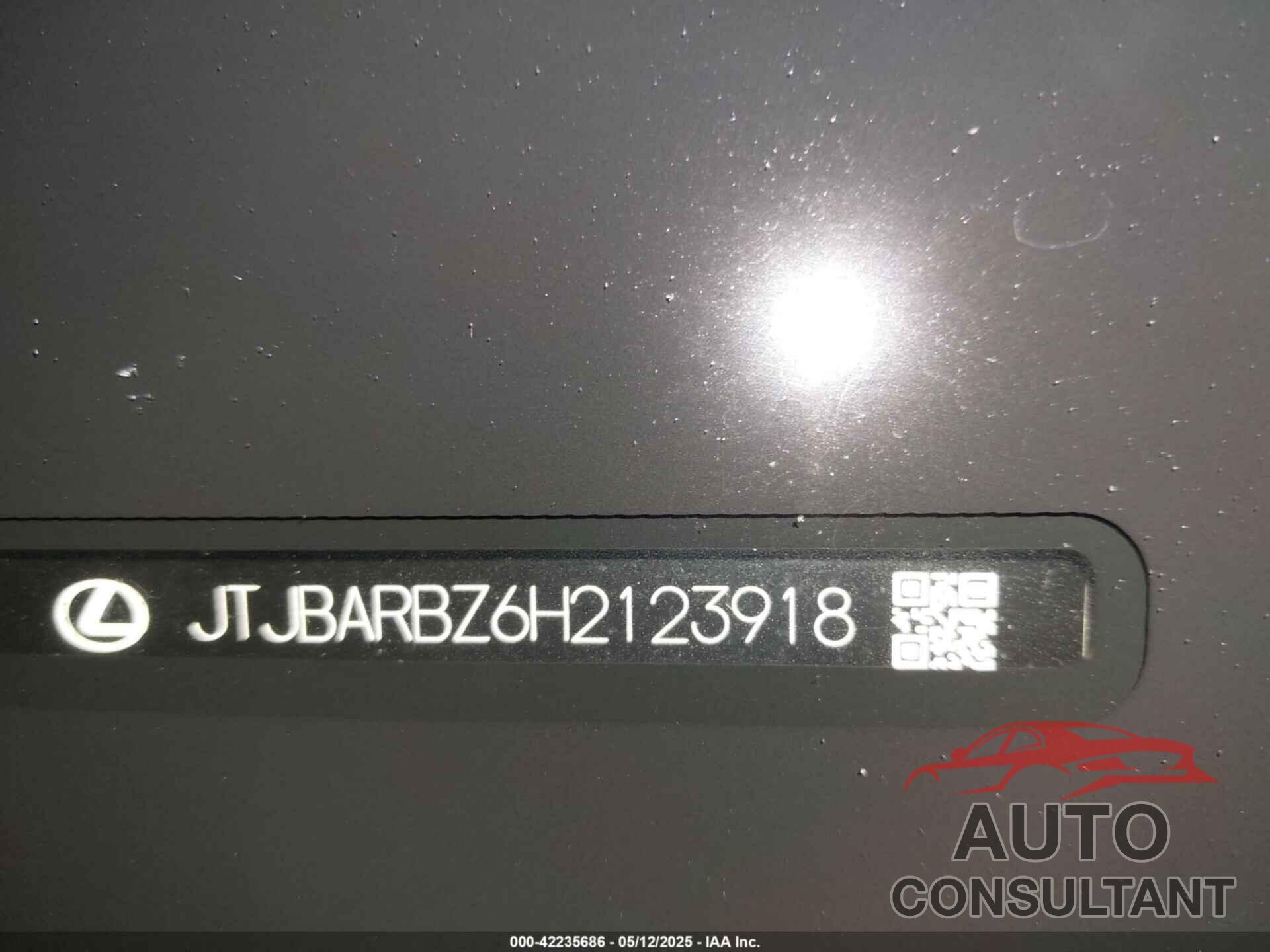 LEXUS NX 200T 2017 - JTJBARBZ6H2123918
