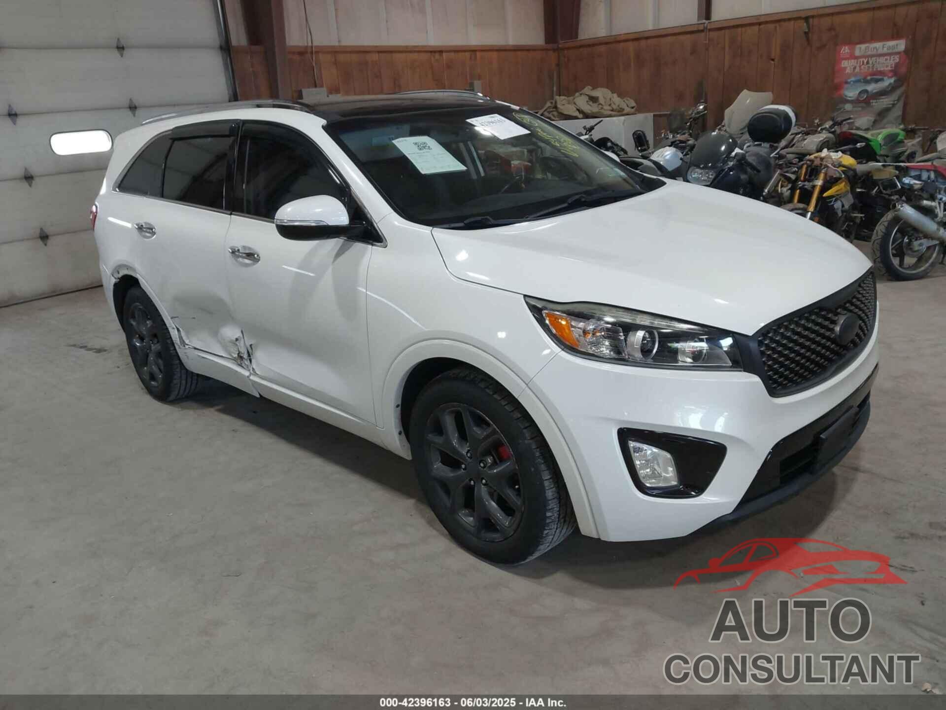 KIA SORENTO 2016 - 5XYPKDA56GG163444