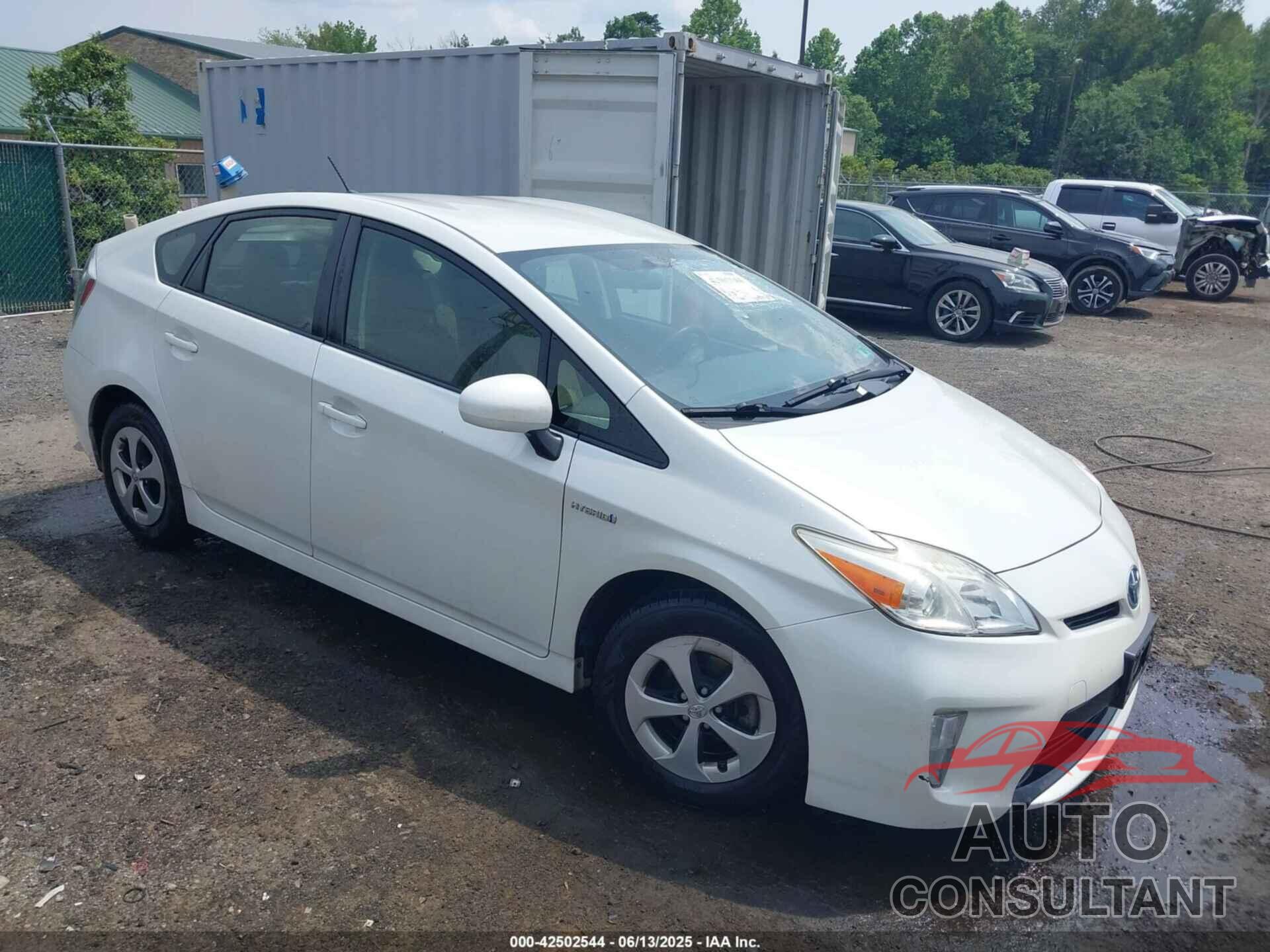 TOYOTA PRIUS 2015 - JTDKN3DU2F0424586