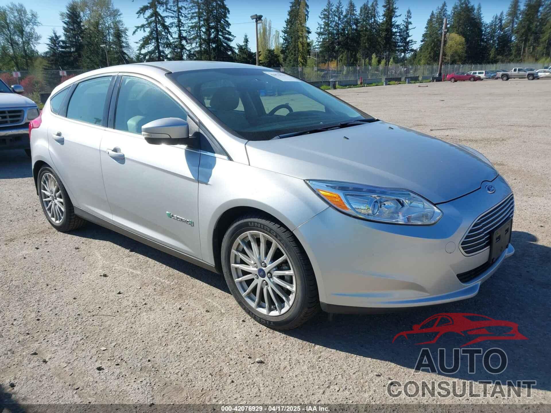 FORD FOCUS ELECTRIC 2014 - 1FADP3R44EL330398
