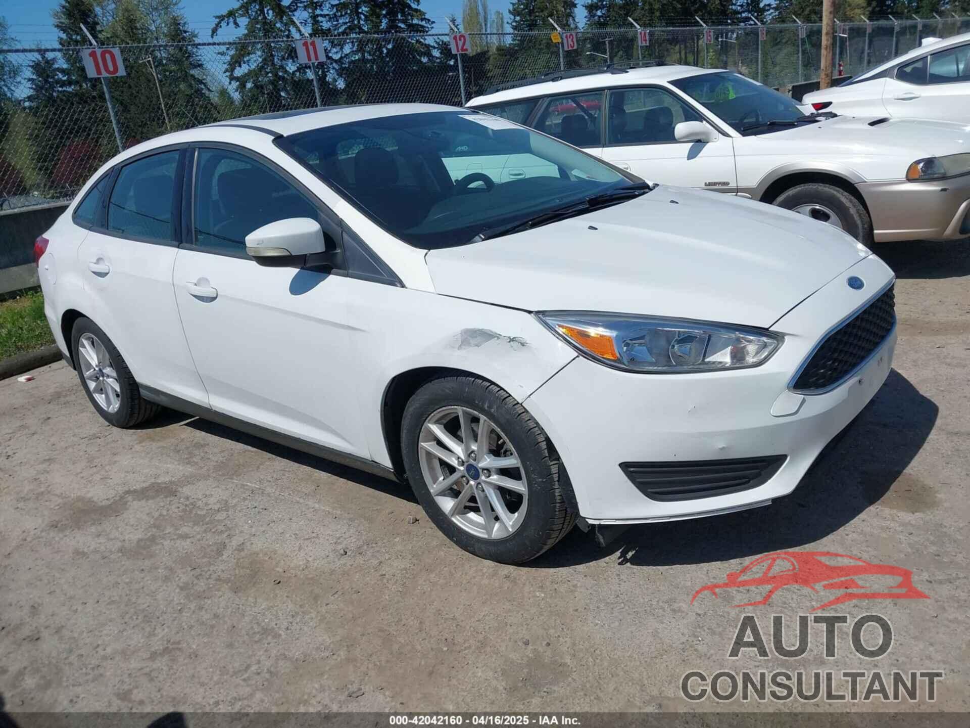 FORD FOCUS 2016 - 1FADP3F22GL272491