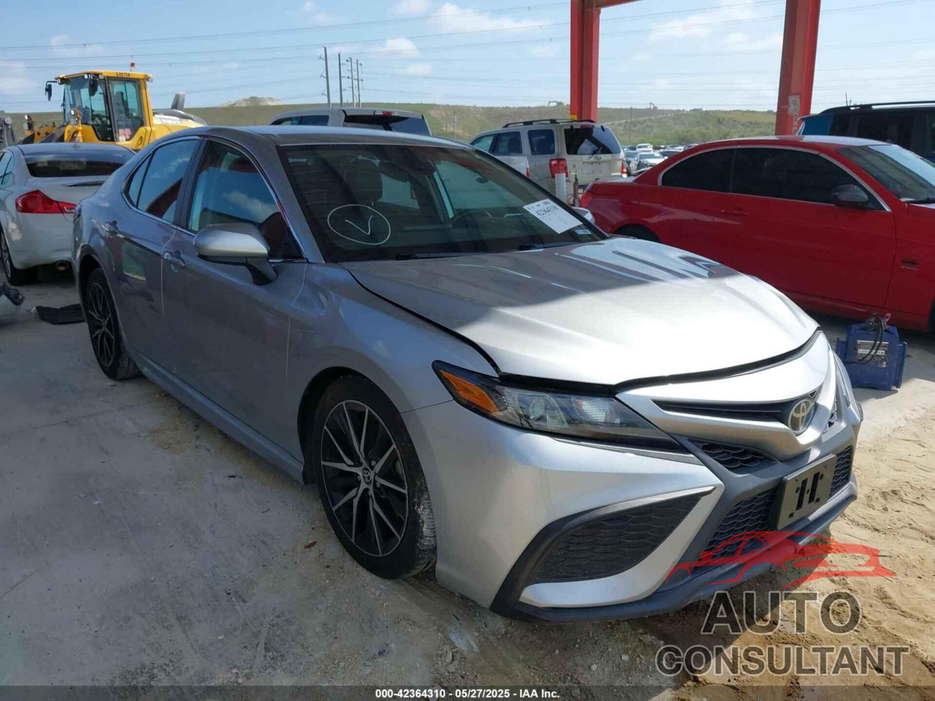TOYOTA CAMRY 2021 - 4T1G11AK7MU549948