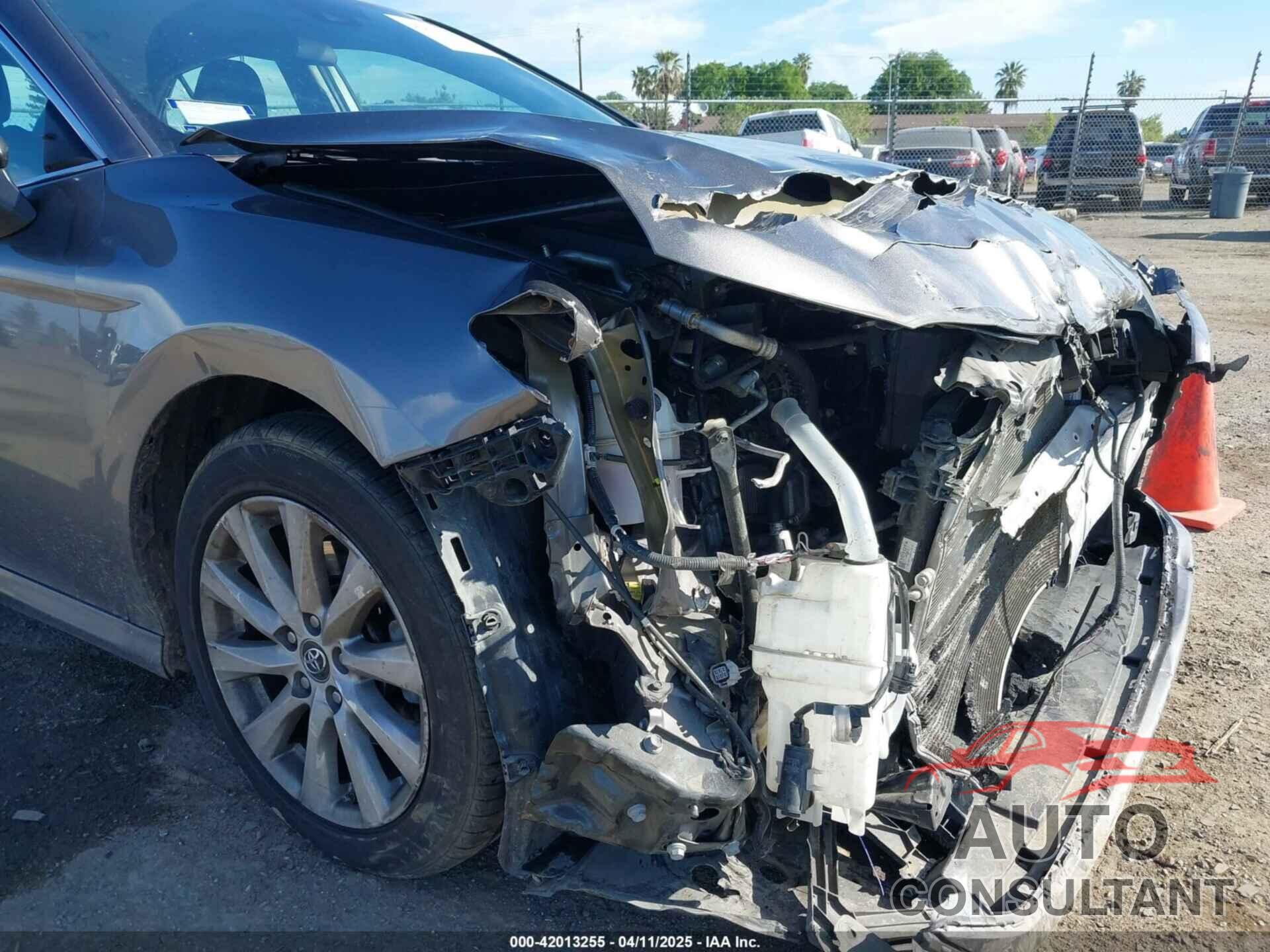TOYOTA CAMRY 2019 - 4T1B11HK4KU254853