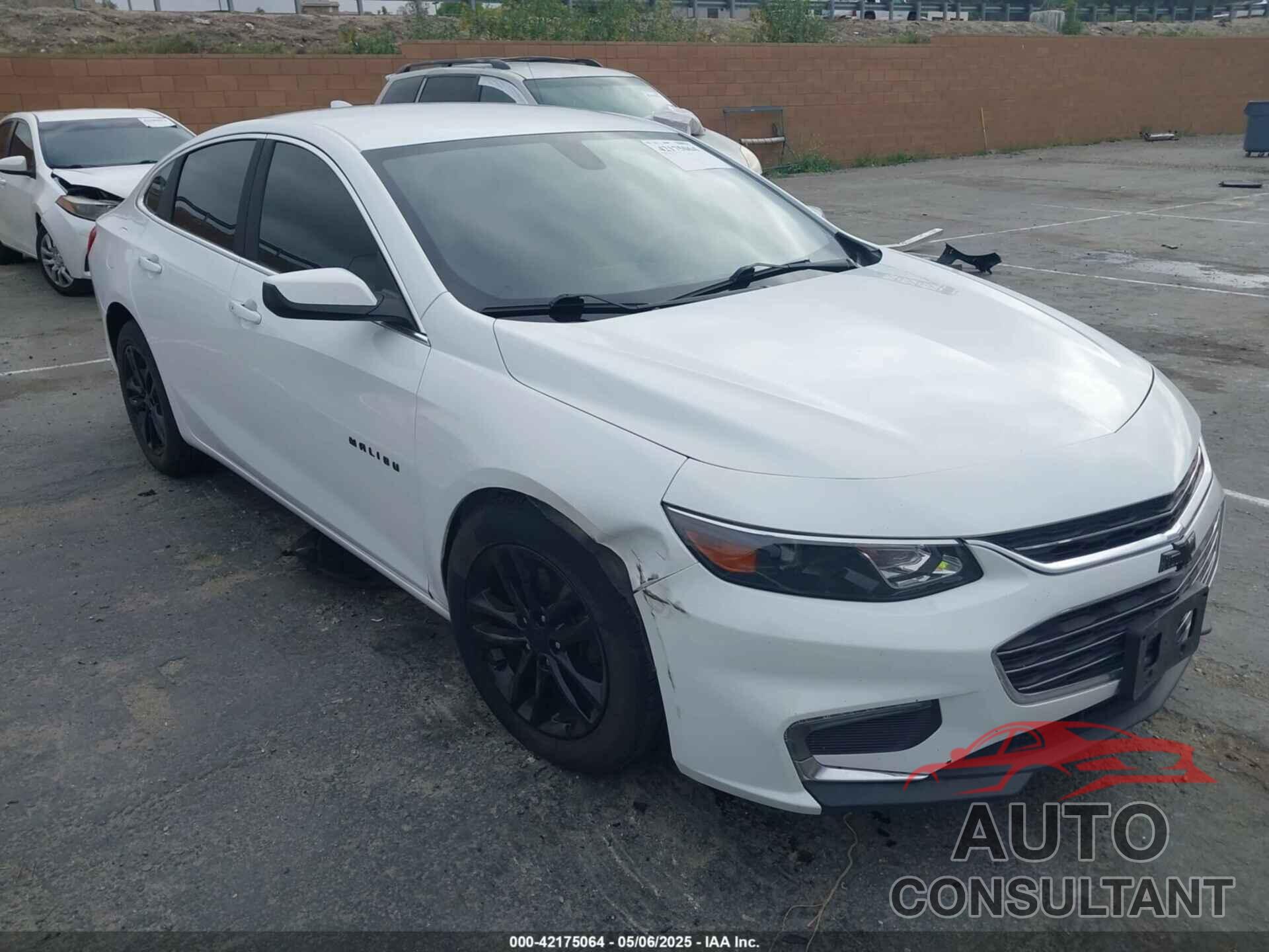 CHEVROLET MALIBU 2018 - 1G1ZD5ST8JF124833