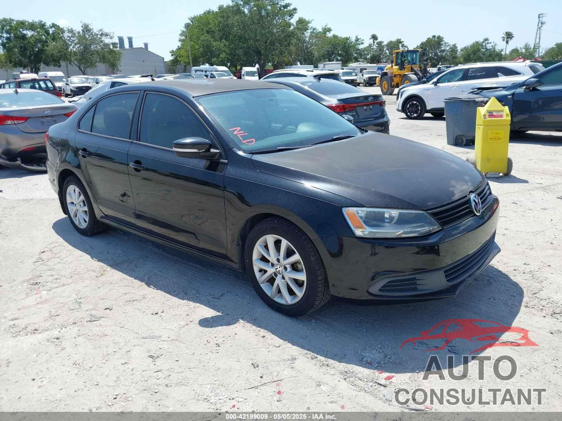 VOLKSWAGEN JETTA 2012 - 3VWBX7AJ7CM028283