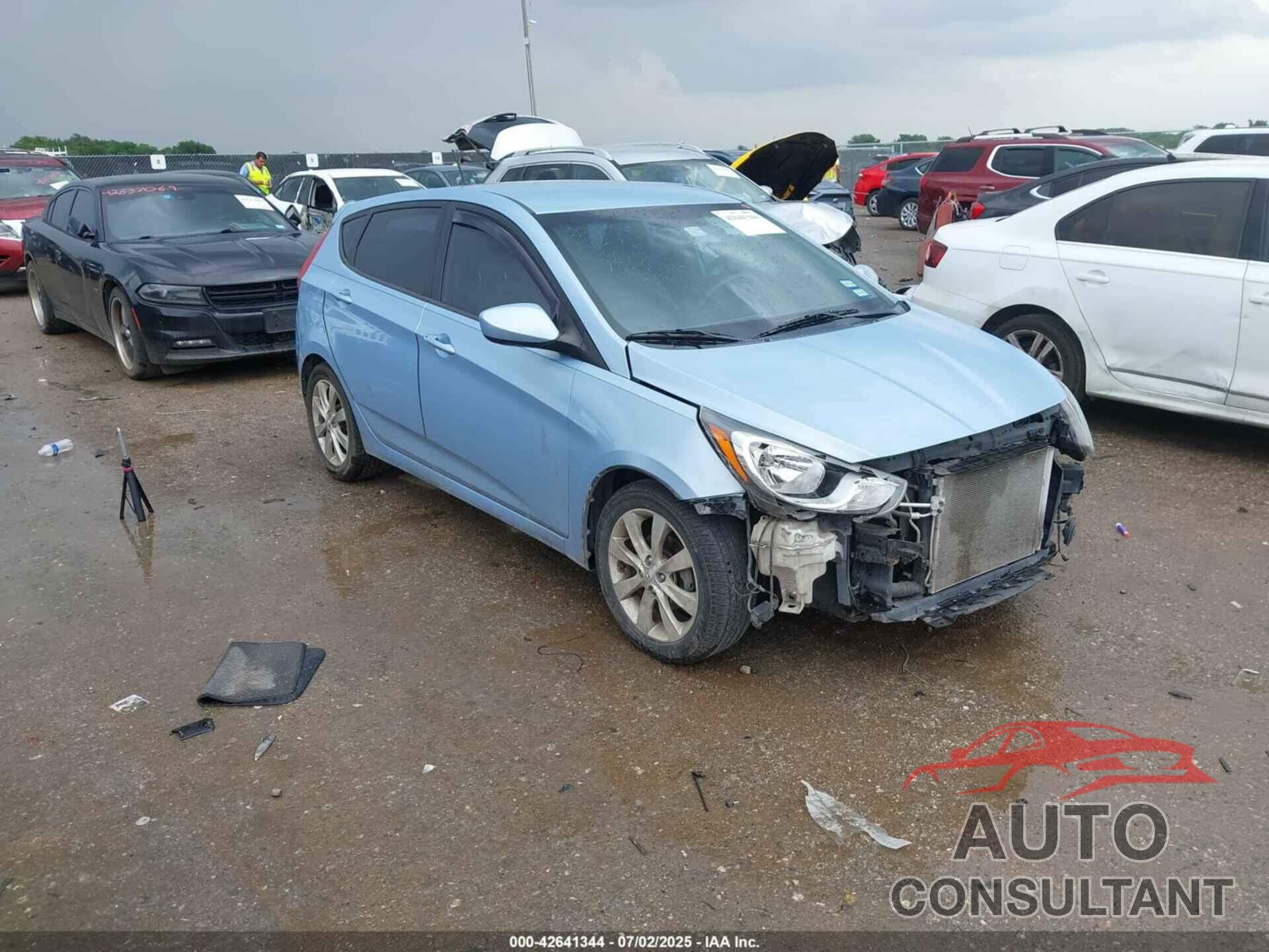 HYUNDAI ACCENT 2012 - KMHCU5AE1CU022333
