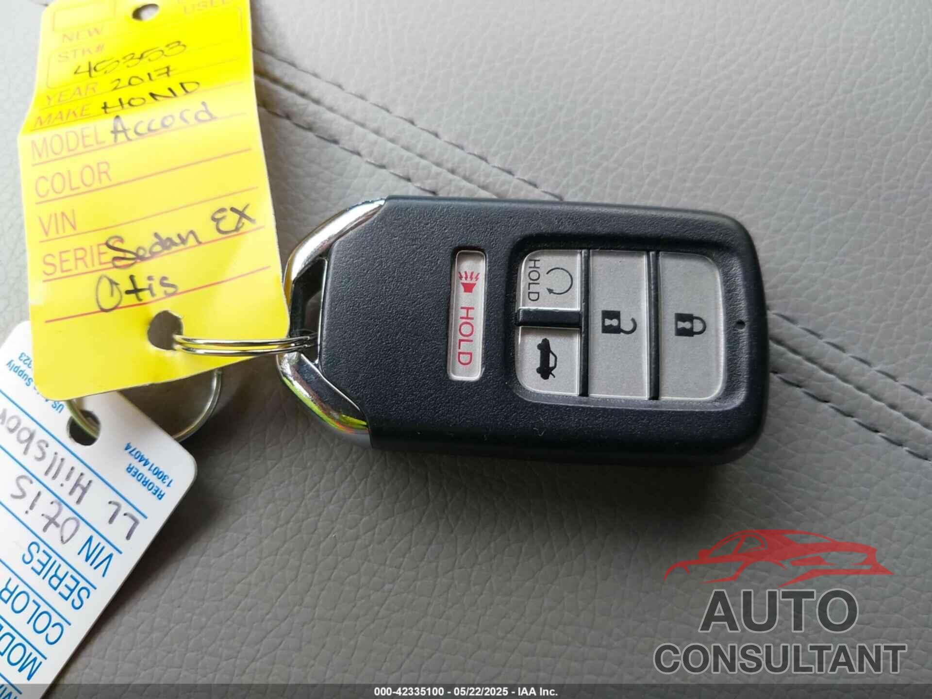 HONDA ACCORD 2017 - 1HGCR2F0XHA000391