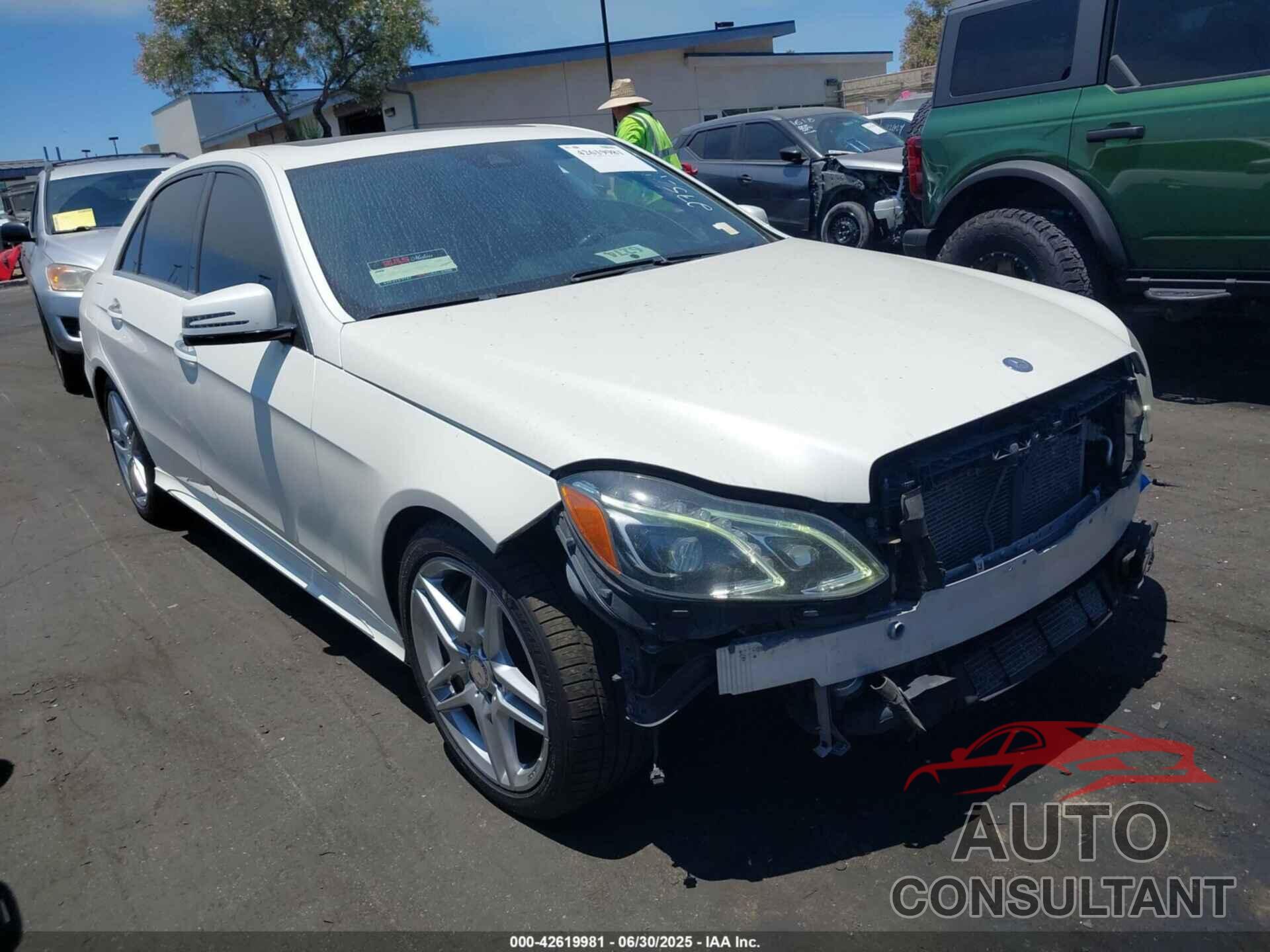 MERCEDES-BENZ E 550 2014 - WDDHF9BBXEA784831
