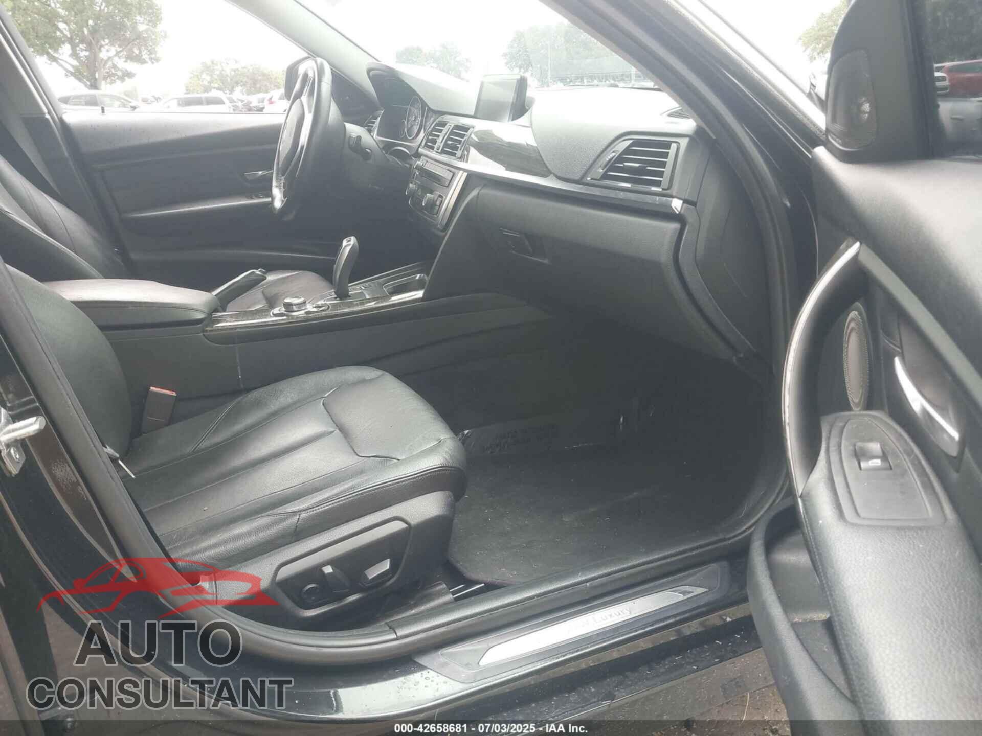 BMW 335I 2013 - WBA3B9C55DF140287