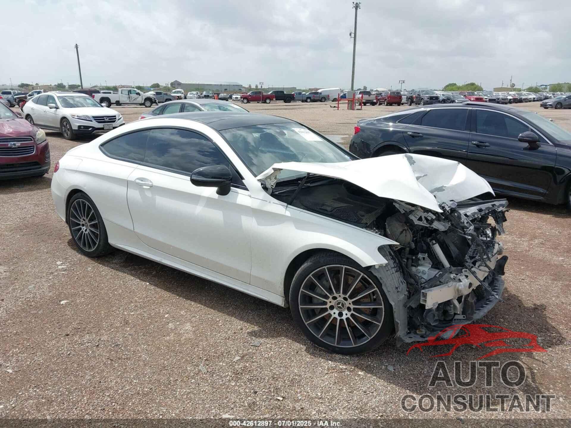 MERCEDES-BENZ C 300 2018 - WDDWJ4JBXJF746166