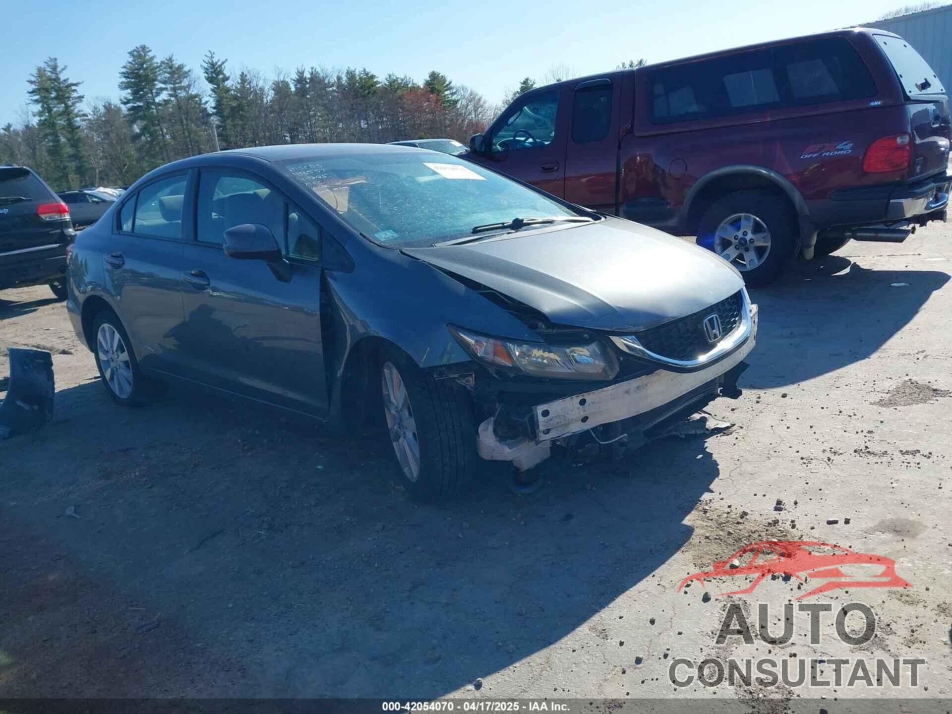 HONDA CIVIC 2013 - 2HGFB2F52DH596556