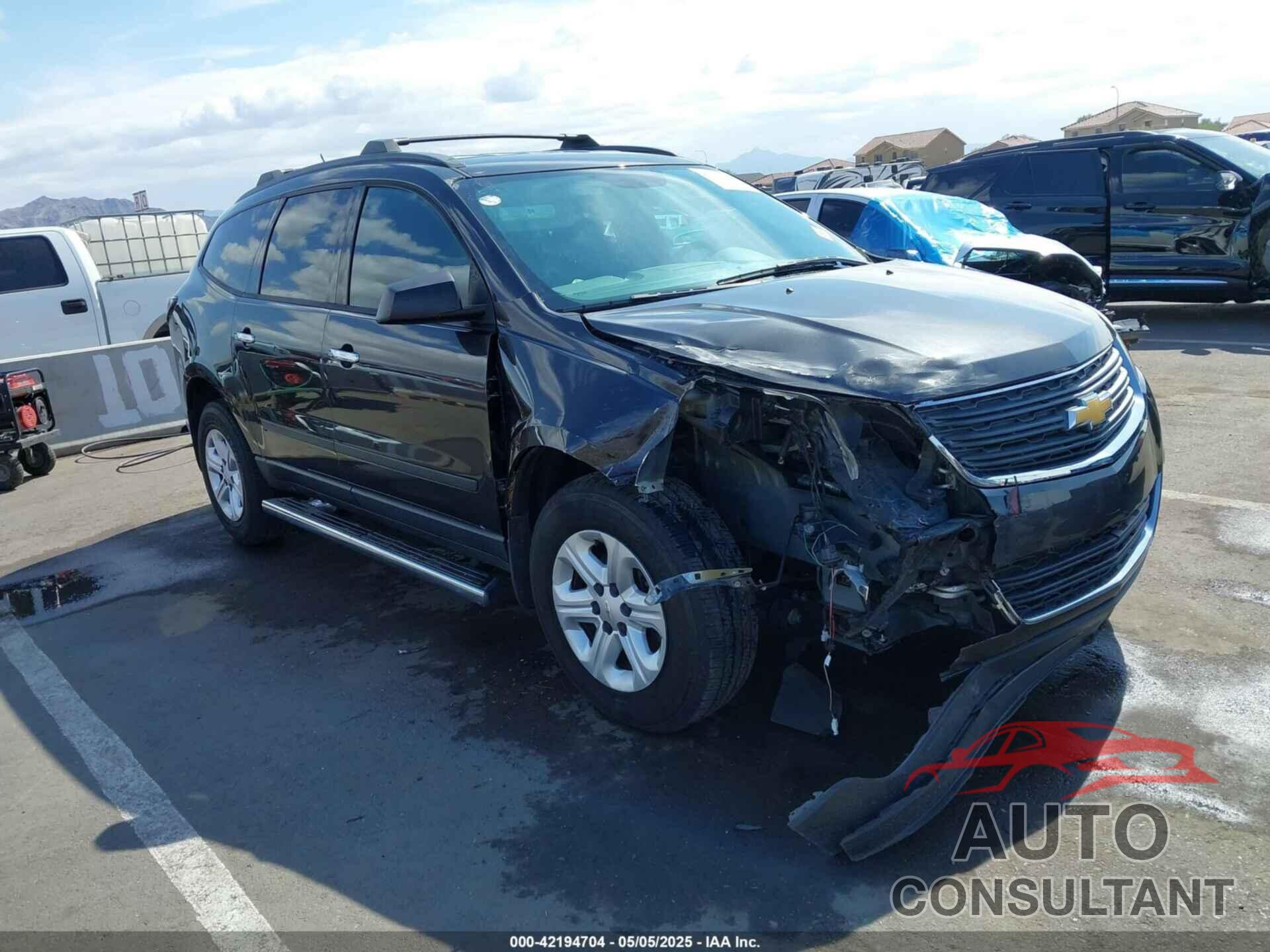 CHEVROLET TRAVERSE 2017 - 1GNKRFKD8HJ316342