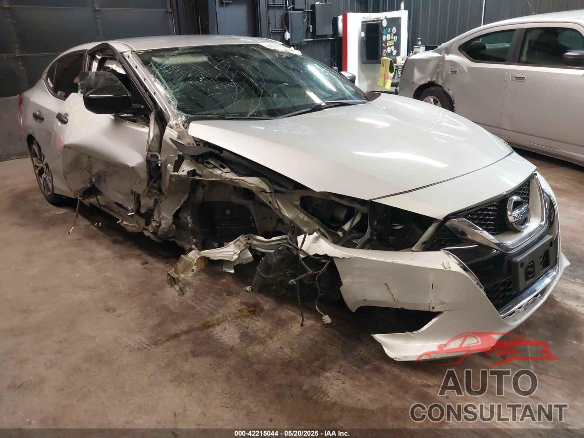NISSAN MAXIMA 2017 - 1N4AA6AP8HC378700