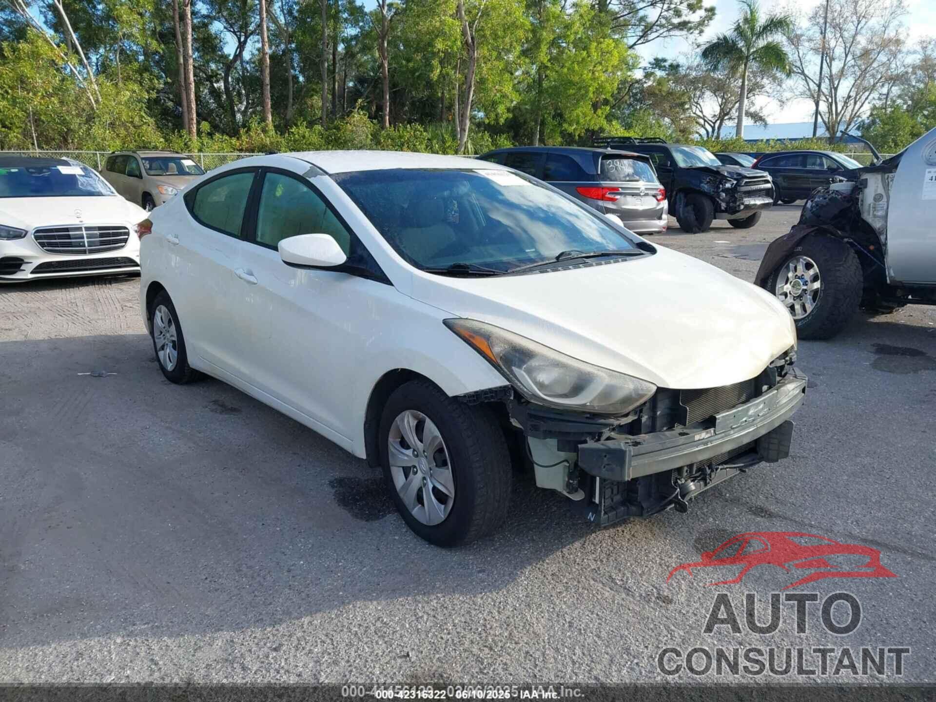 HYUNDAI ELANTRA 2016 - 5NPDH4AE6GH727927