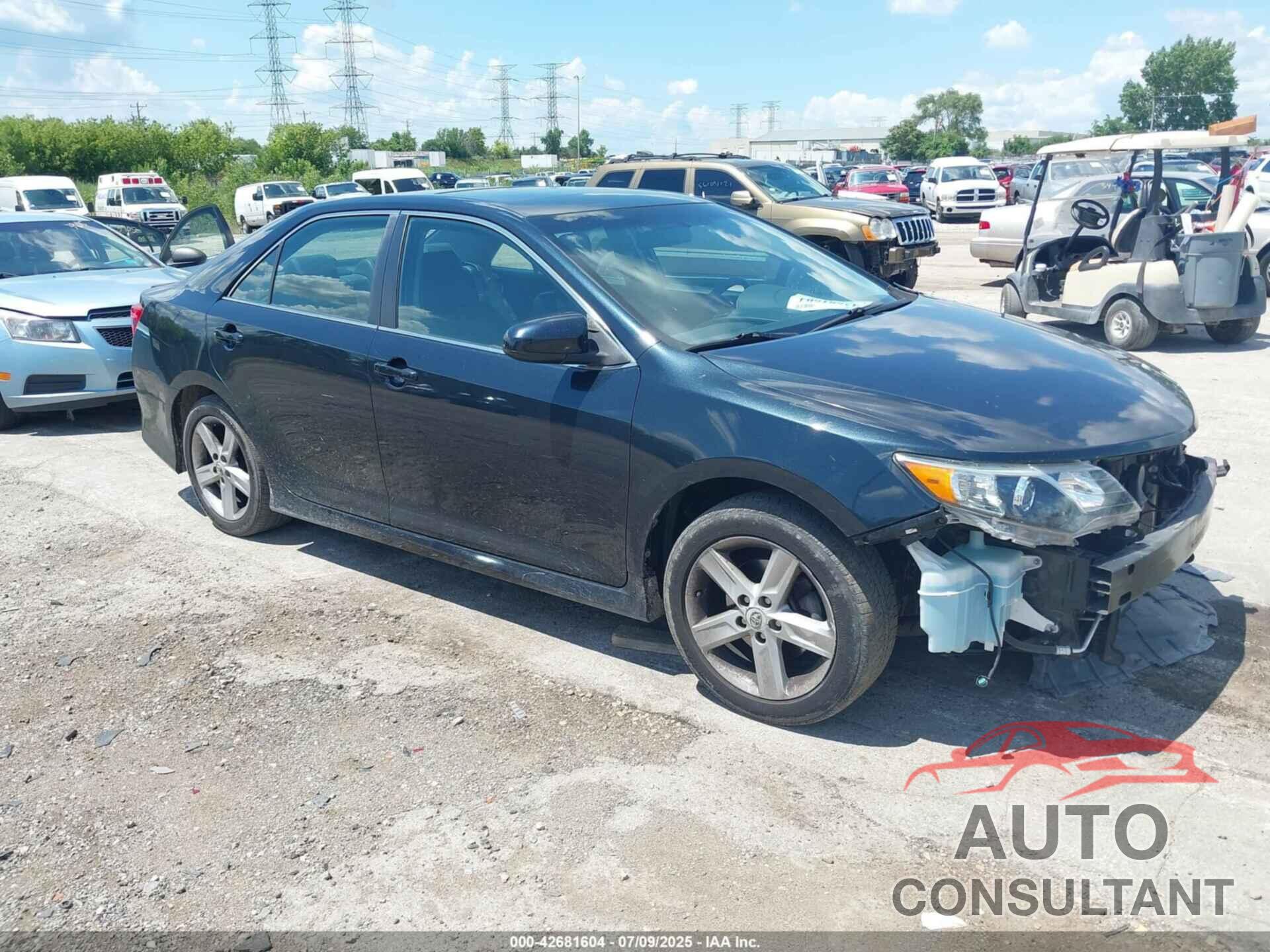 TOYOTA CAMRY 2012 - 4T1BF1FK3CU575885