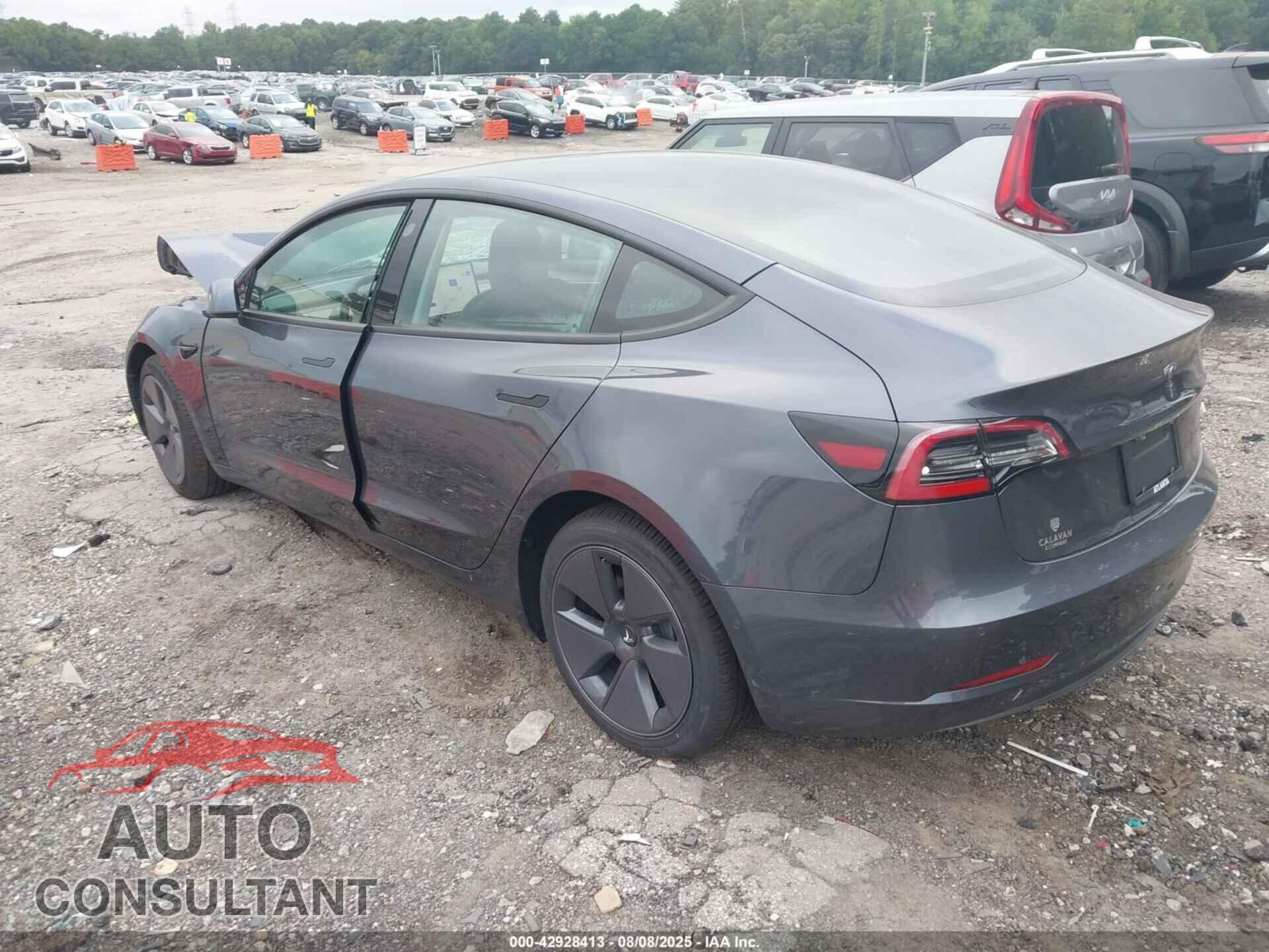 TESLA MODEL 3 2022 - 5YJ3E1EB7NF267773